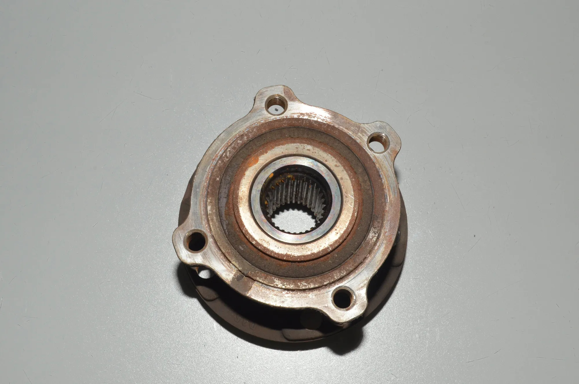 Front Left Wheel Bearing – OEM 6779735 · BMW X6 (F16, F86) M 50 d 2016 – 3