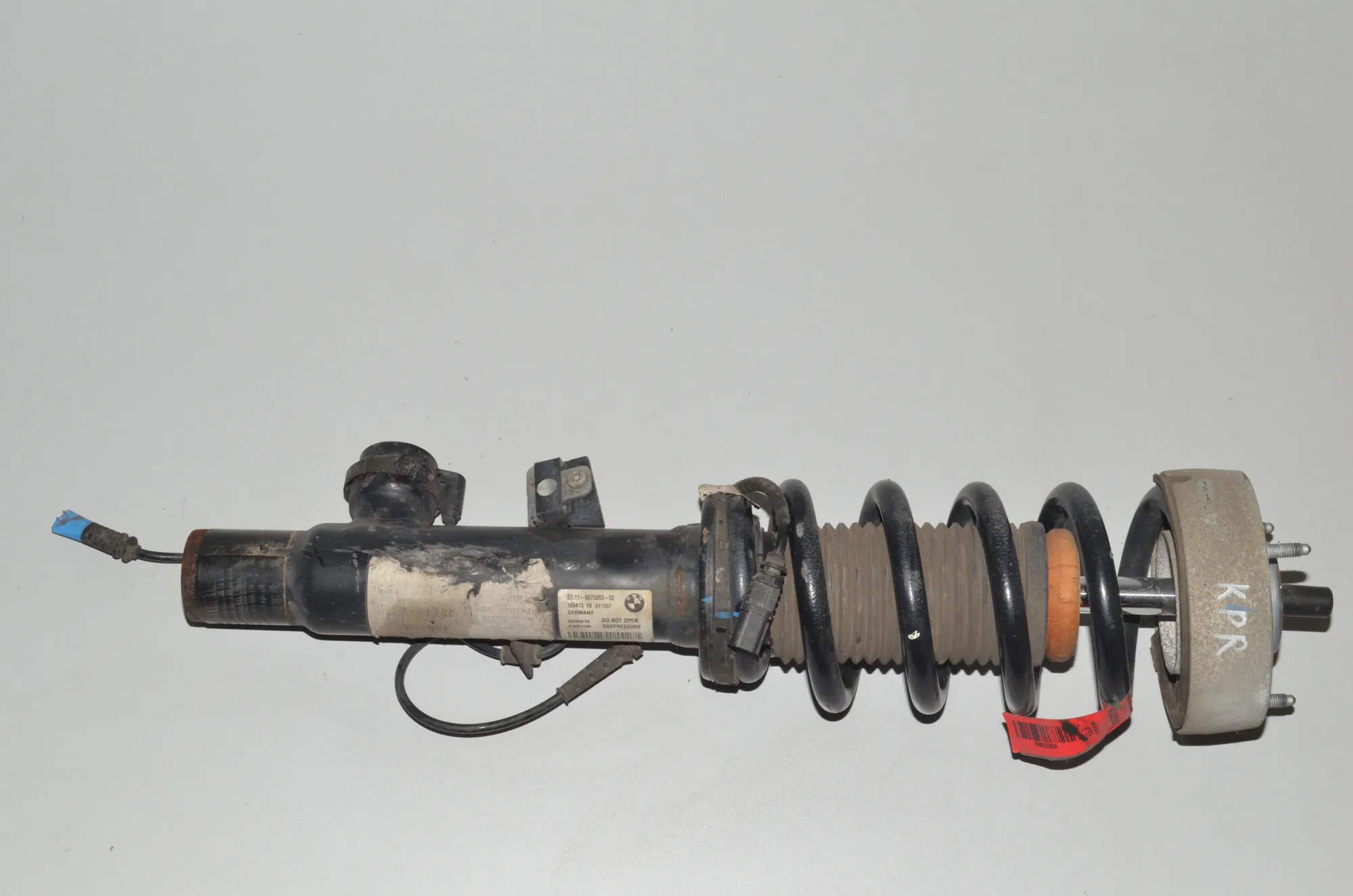Front Left Shock Absorber – OEM 6862236 · BMW X6 (F16, F86) M 50 d 2016 – 2