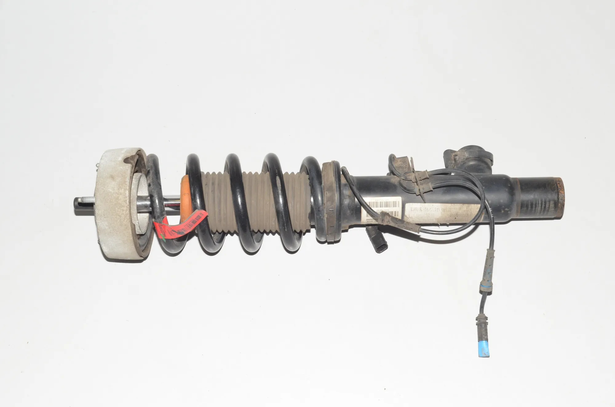 Front Left Shock Absorber – OEM 6862236 · BMW X6 (F16, F86) M 50 d 2016