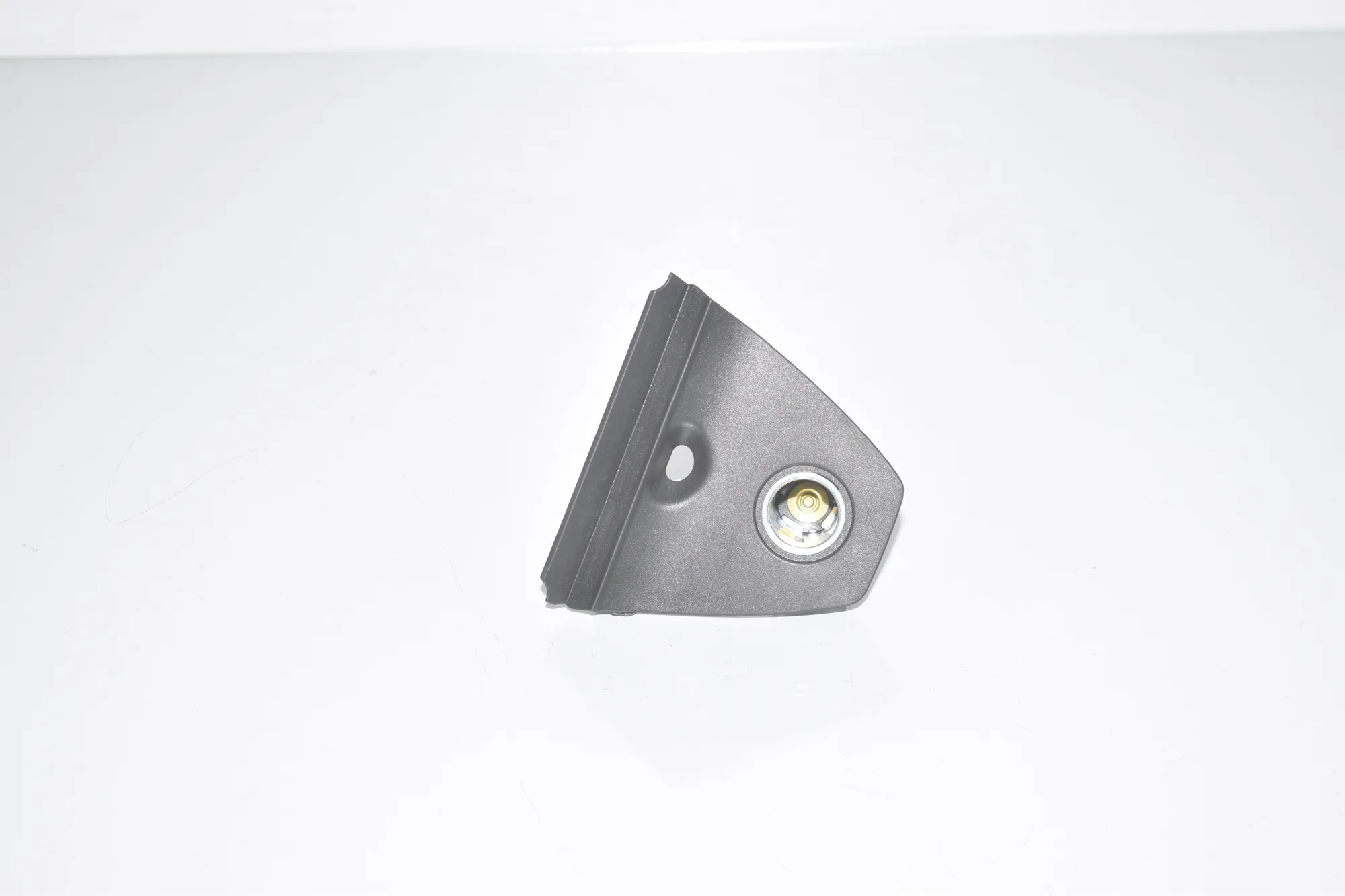Other Interior Parts – OEM 9282961 · BMW i3 (I01) Electric 2020 – 4