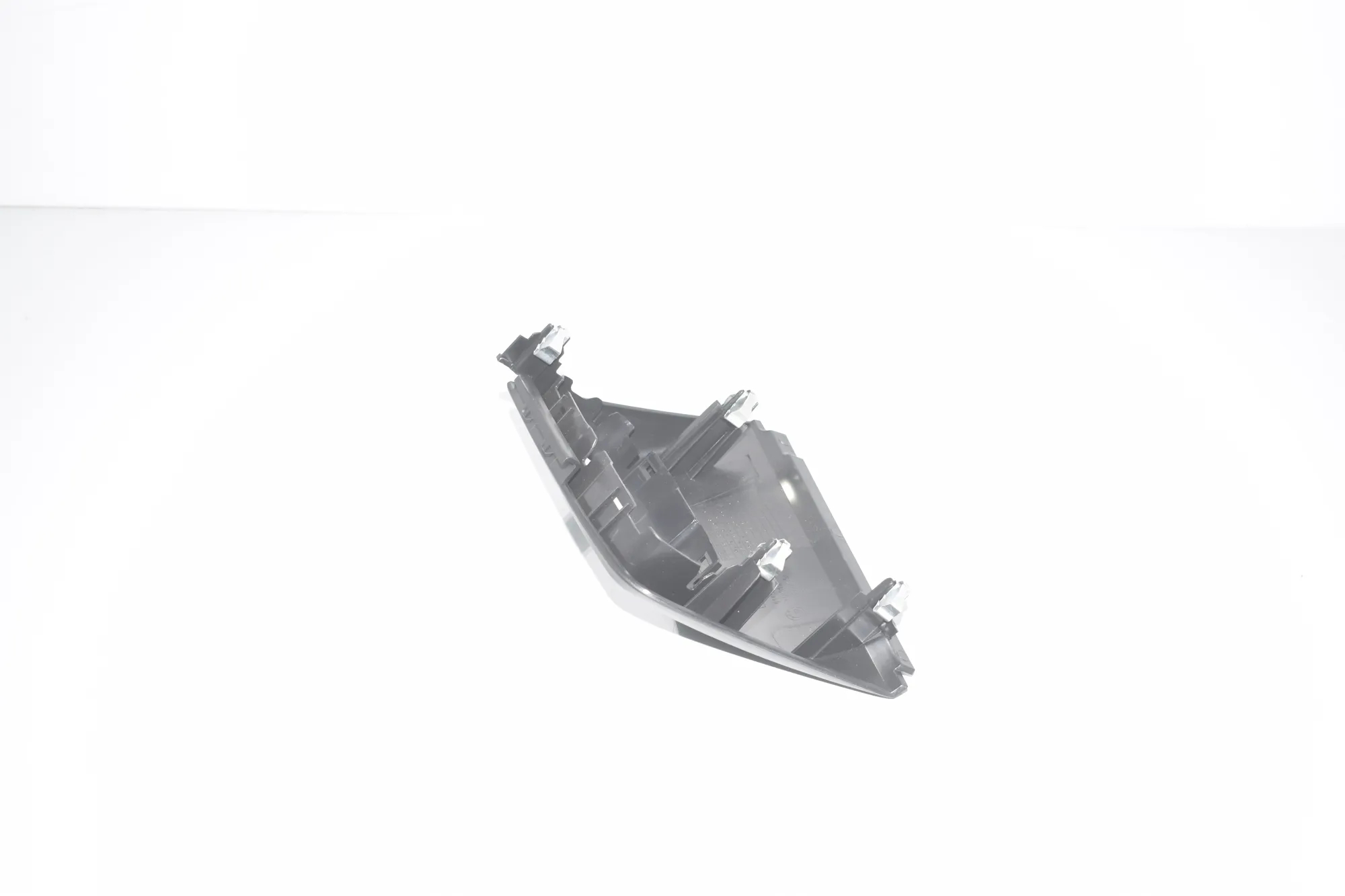 Headlight Switch Trim – OEM 9282942 · BMW i3 (I01) Electric 2020 – 2