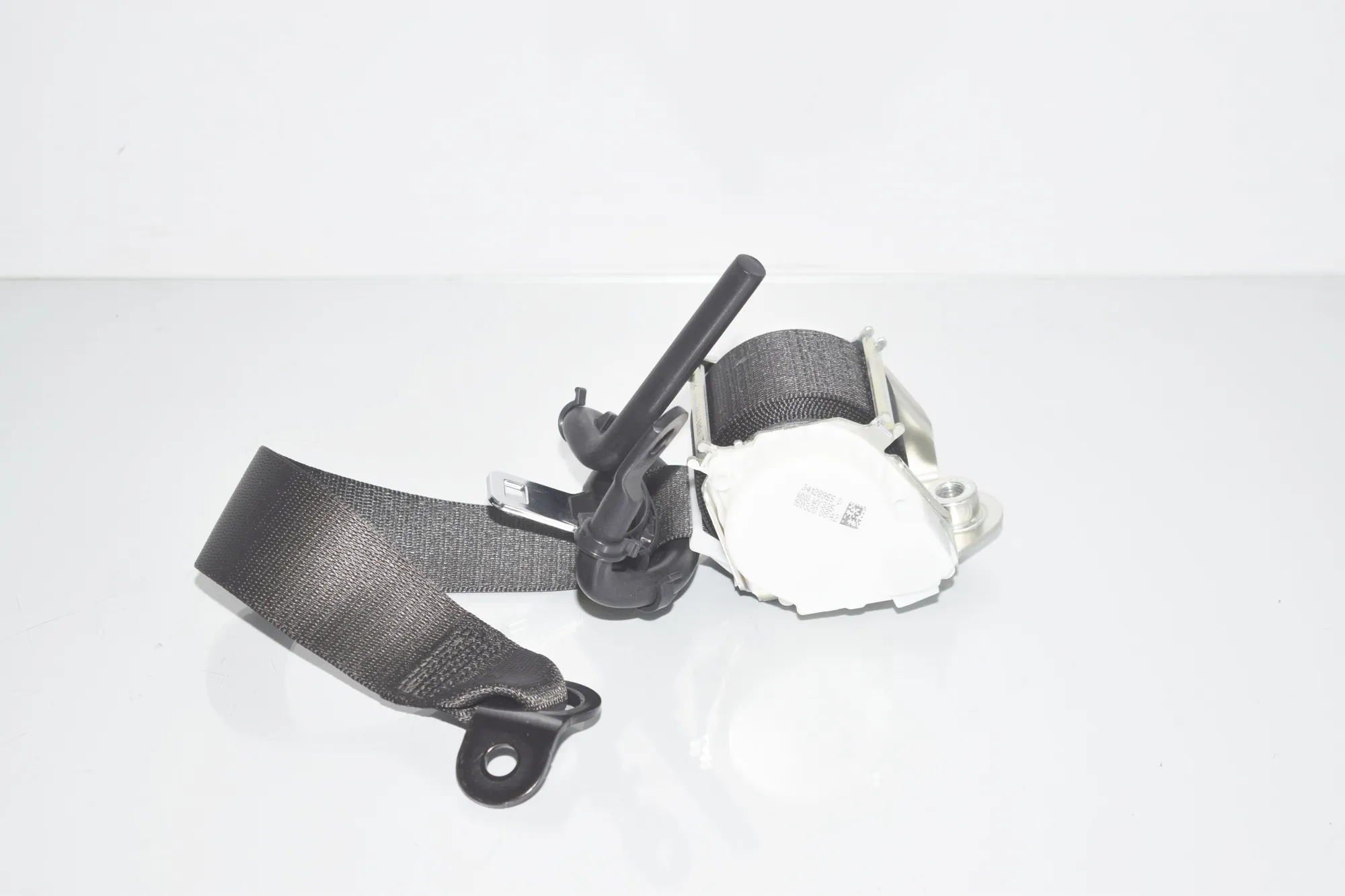 Rear Right Seatbelt – OEM 7305644 · BMW i3 (I01) Electric 2020