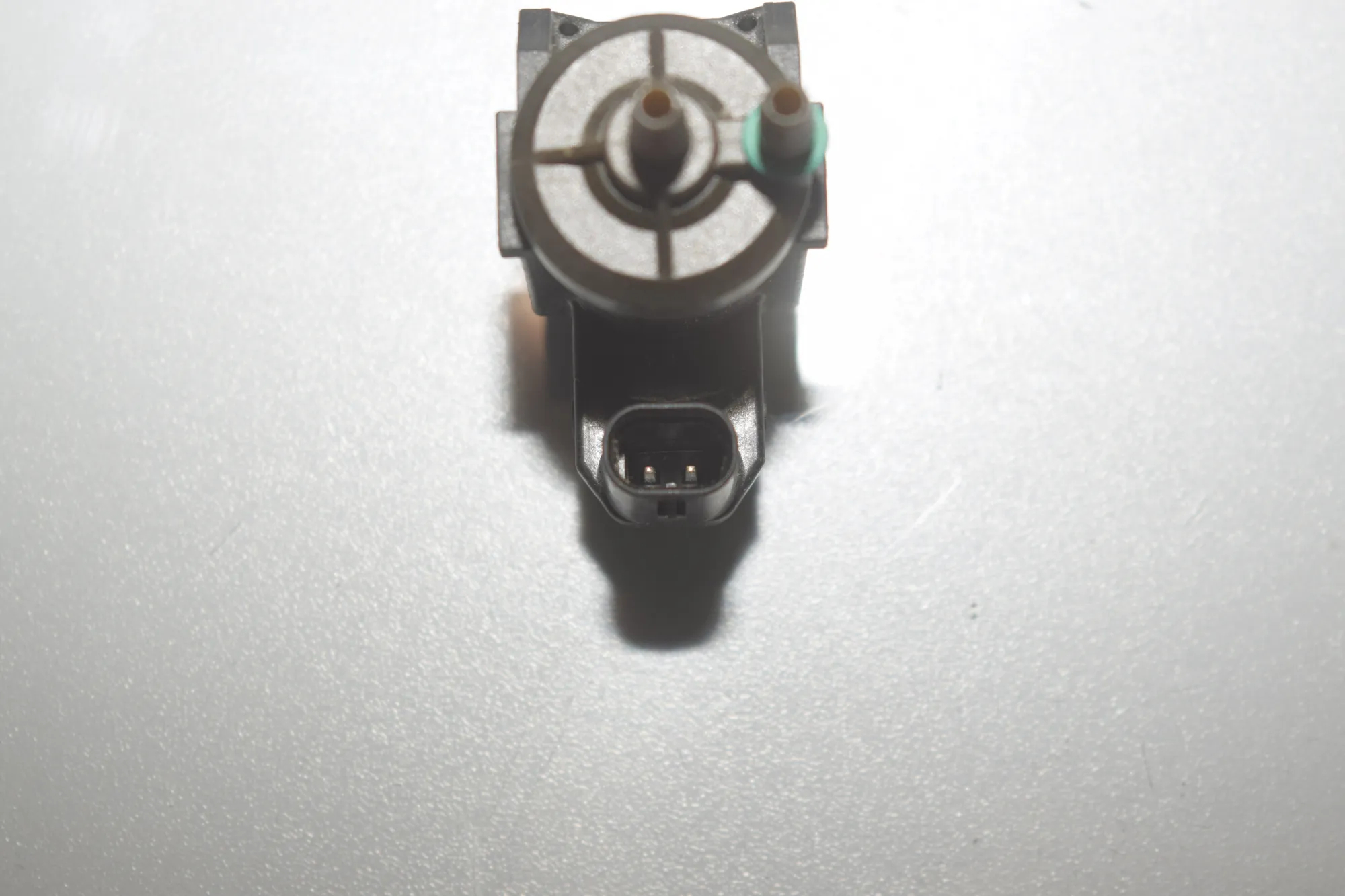 Solenoid Valve – OEM 8570591 · BMW X7 (G07) (2019 - -) xDrive 30 d 2019 – 4