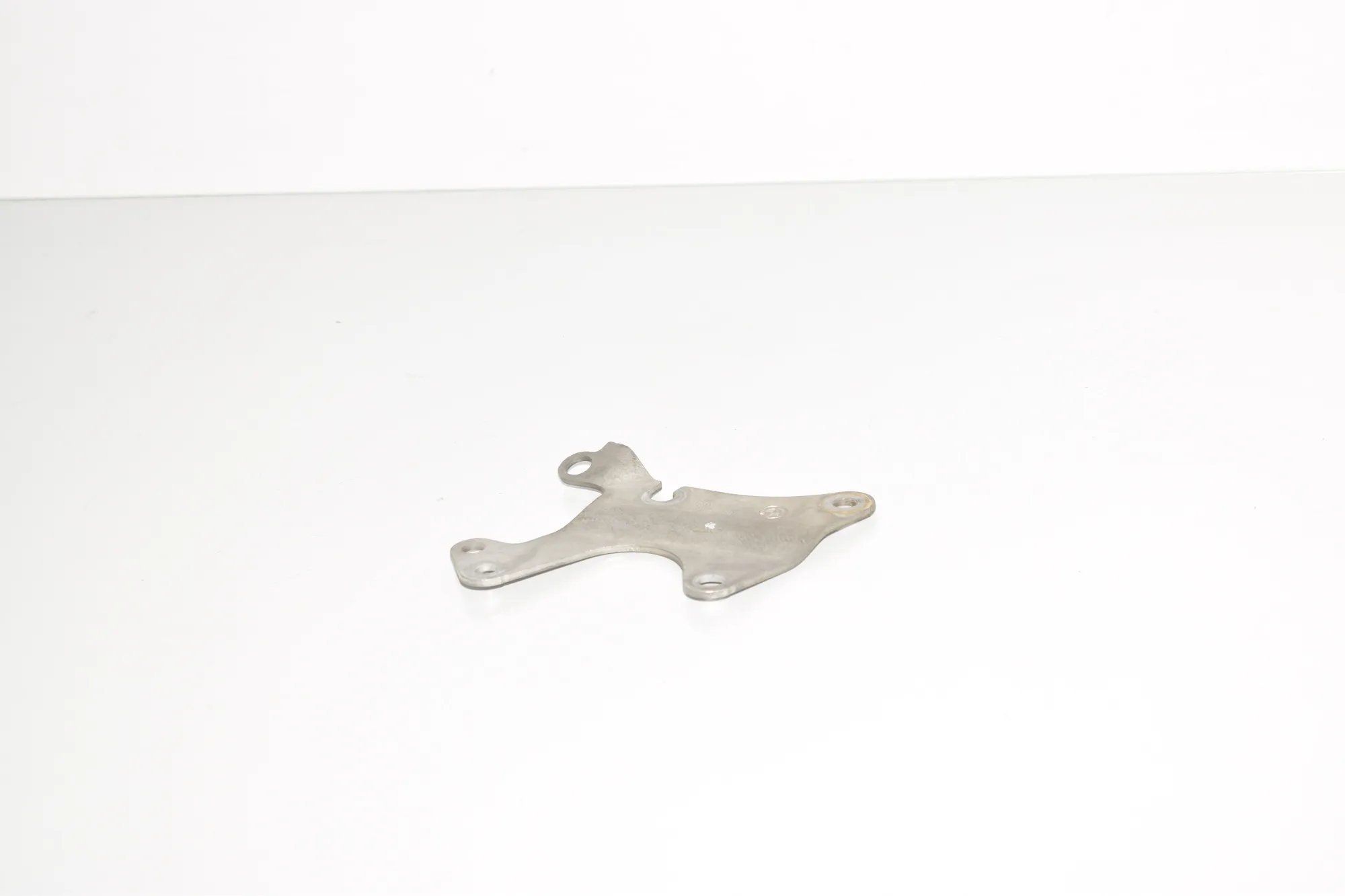 Bracket – OEM 8579602 · BMW X7 (G07) (2019 - -) xDrive 30 d 2019 – 2