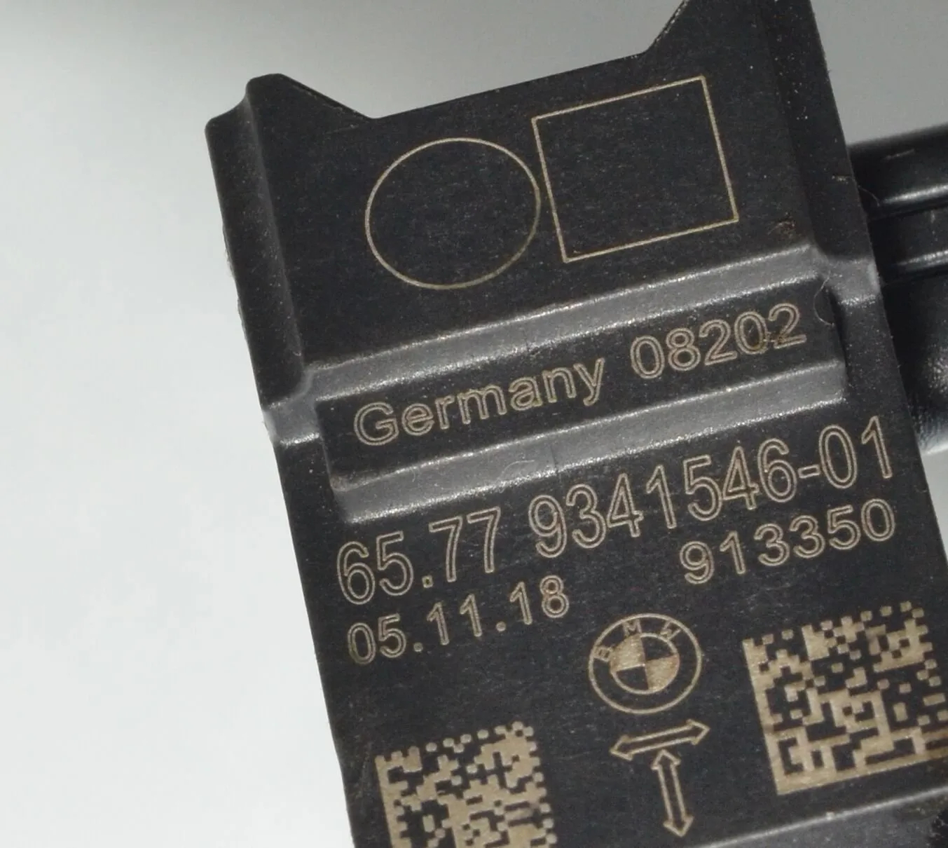 Left Side Impact Sensor – OEM 9341546 · BMW X7 (G07) (2019 - -) xDrive 30 d 2019 – 6