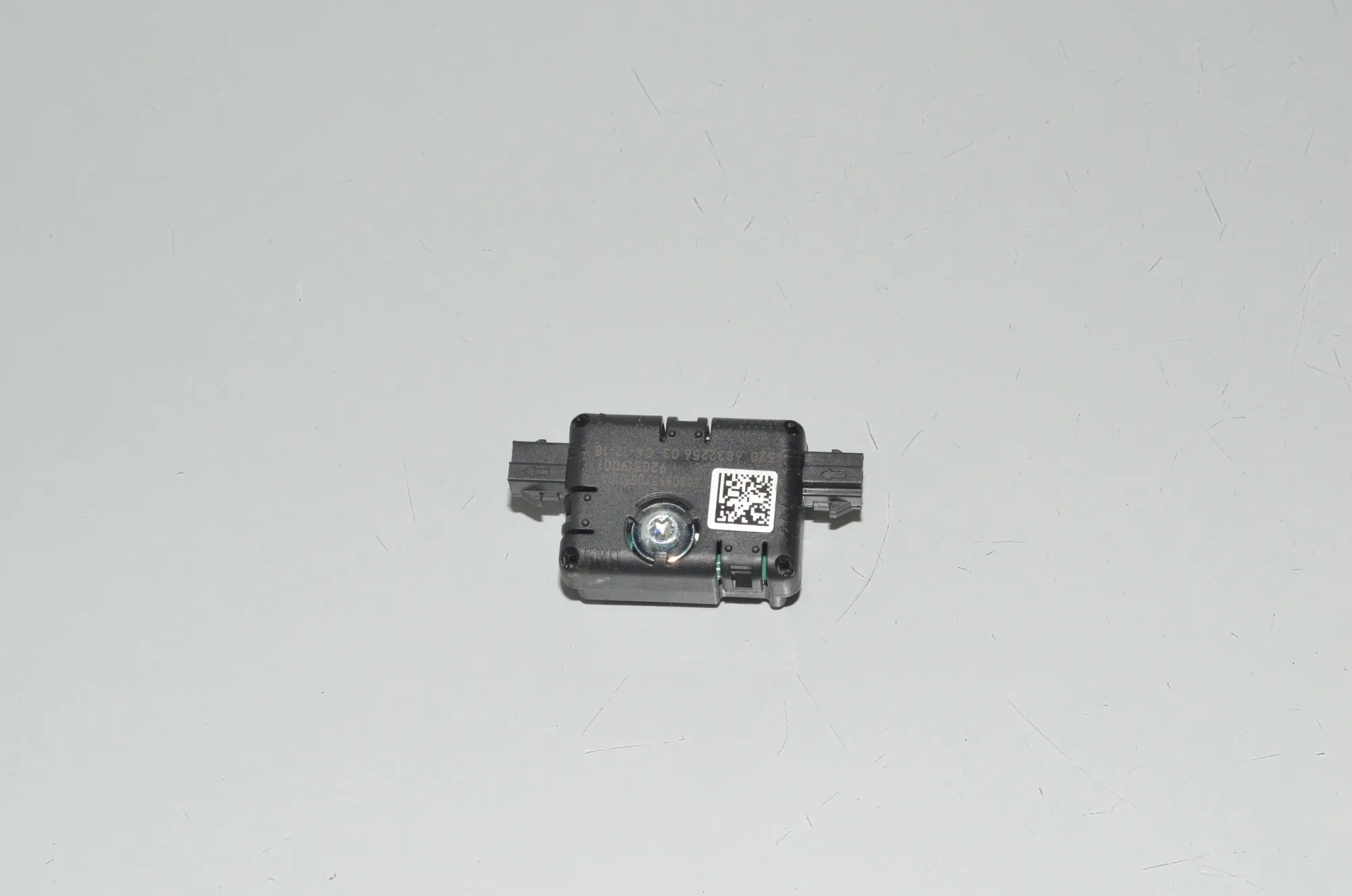 Antenna Amplifier – OEM 6832256 · BMW X7 (G07) (2019 - -) xDrive 30 d 2019