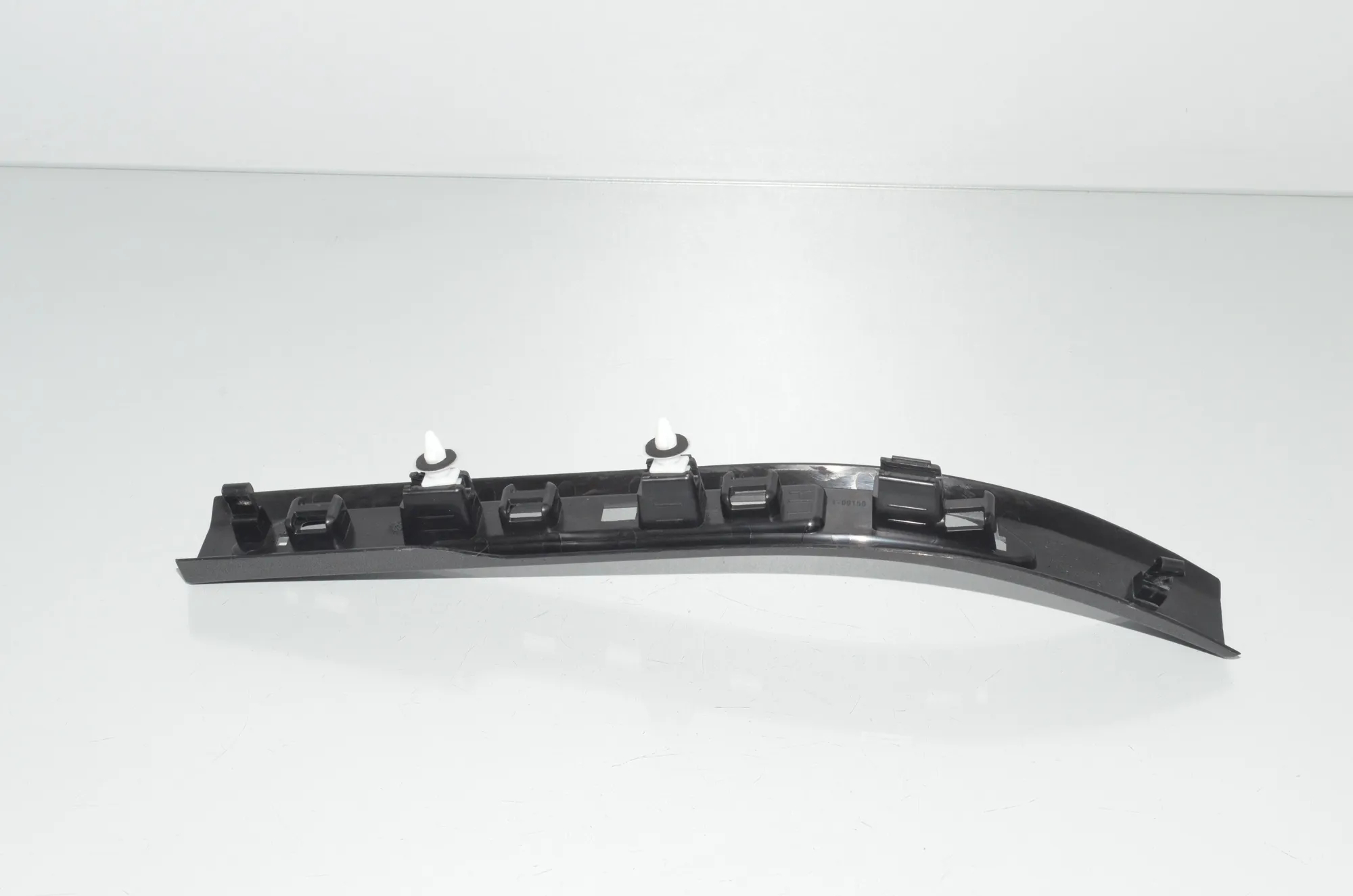 Rear Left Interior Step Trim – OEM 7434257 · BMW X7 (G07) (2019 - -) xDrive 30 d 2019 – 4