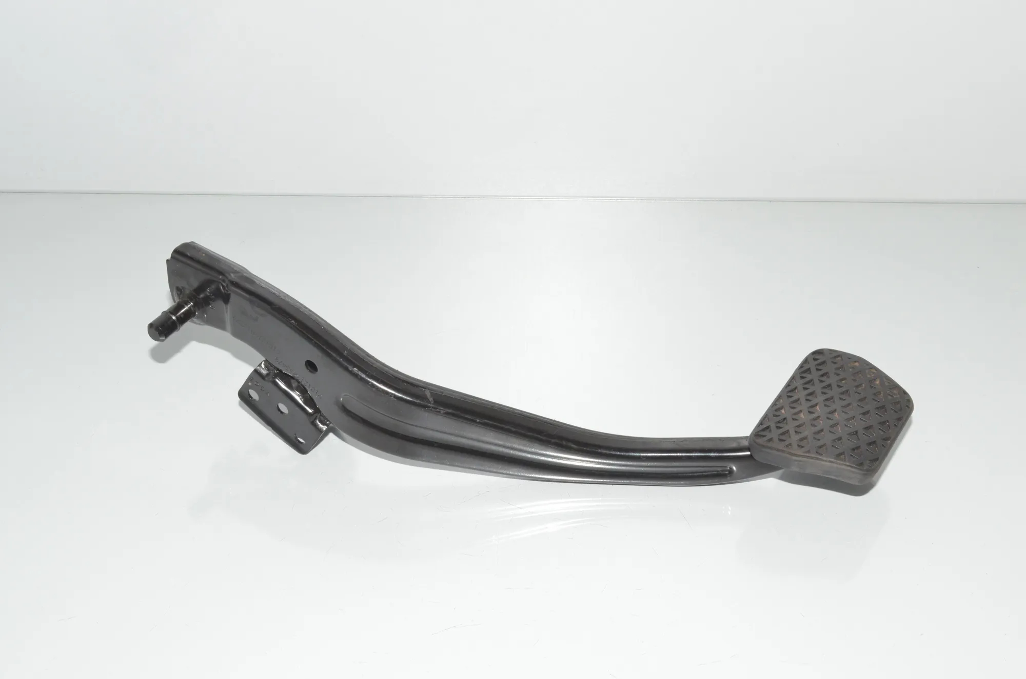 Brake Pedal – OEM 6873112 · BMW X7 (G07) (2019 - -) xDrive 30 d 2019 – 2