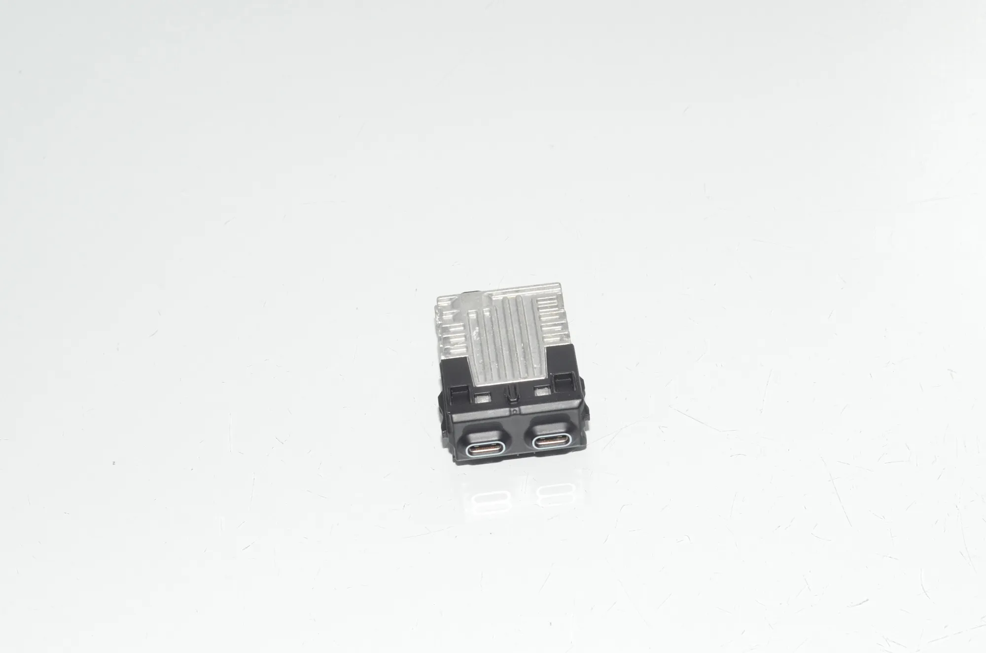 USB – OEM 5A27DE6 · BMW iX (I20) BMW iX (I20) xDrive50 2022