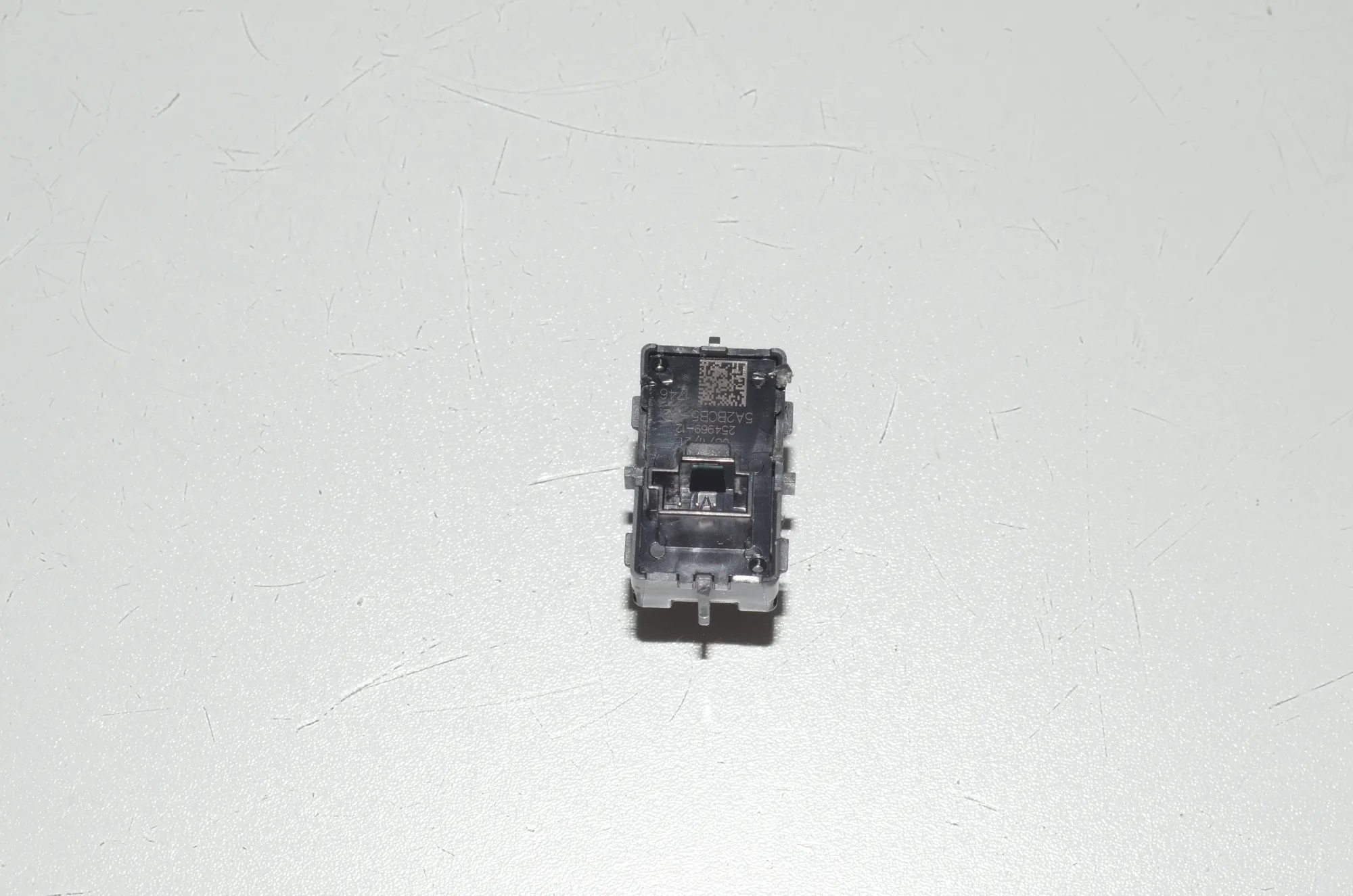 Rear Right Door Window Switch – OEM 5A2BCB5 · BMW iX (I20) BMW iX (I20) xDrive50 2022 – 3