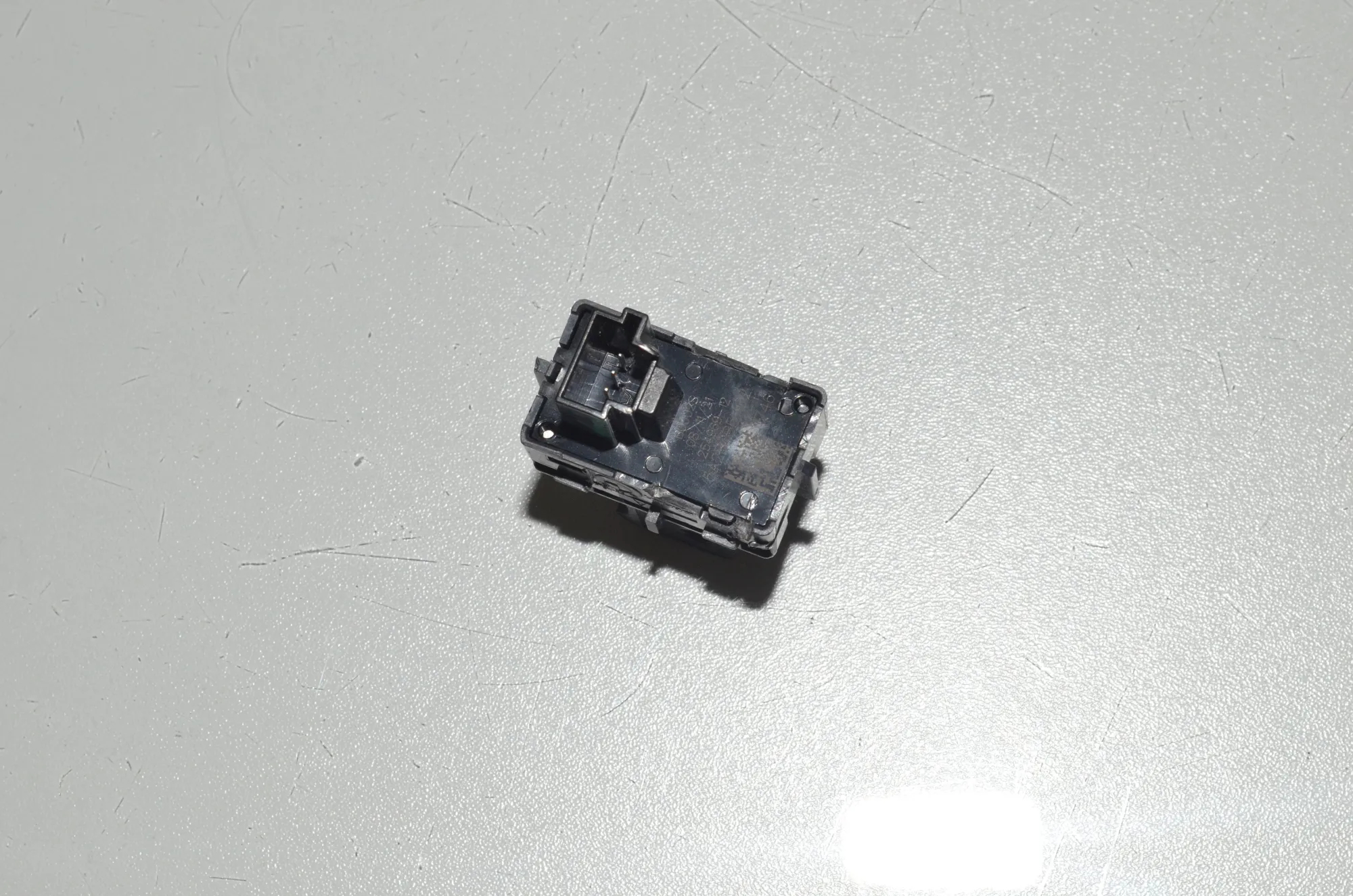 Rear Right Door Window Switch – OEM 5A2BCB5 · BMW iX (I20) BMW iX (I20) xDrive50 2022 – 5