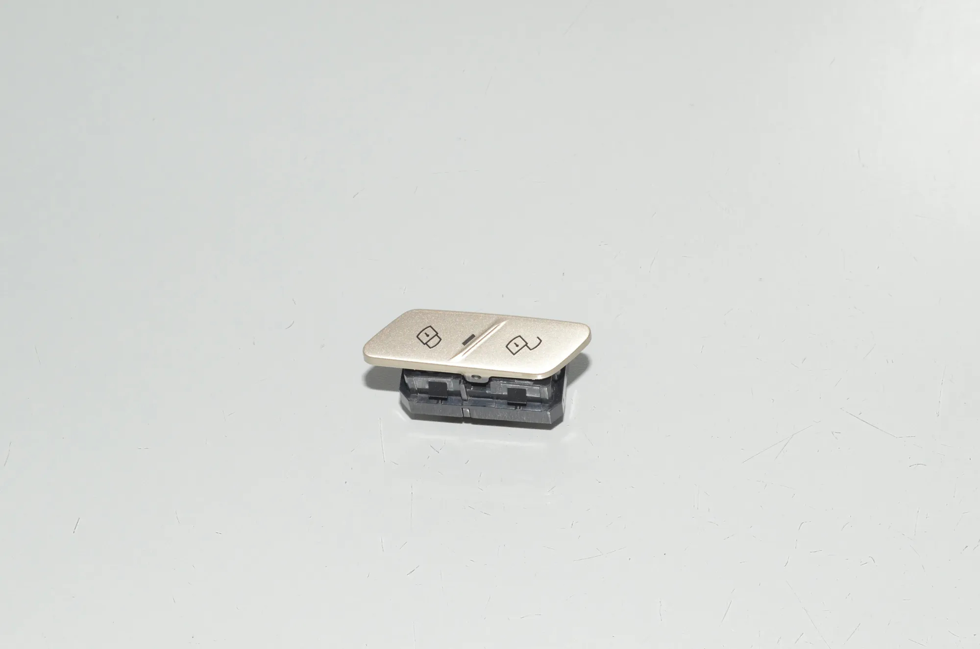 Central Locking Switch – OEM 5A21BC6 · BMW iX (I20) BMW iX (I20) xDrive50 2022