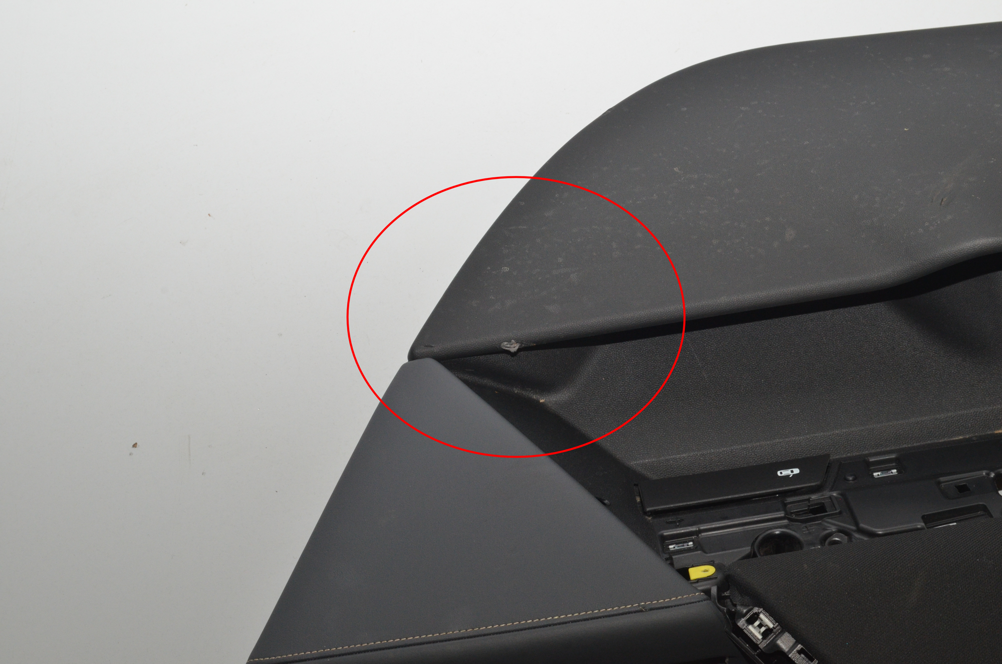 Rear Right Door Panel – OEM 9496004 · BMW iX (I20) BMW iX (I20) xDrive50 2022 – 9