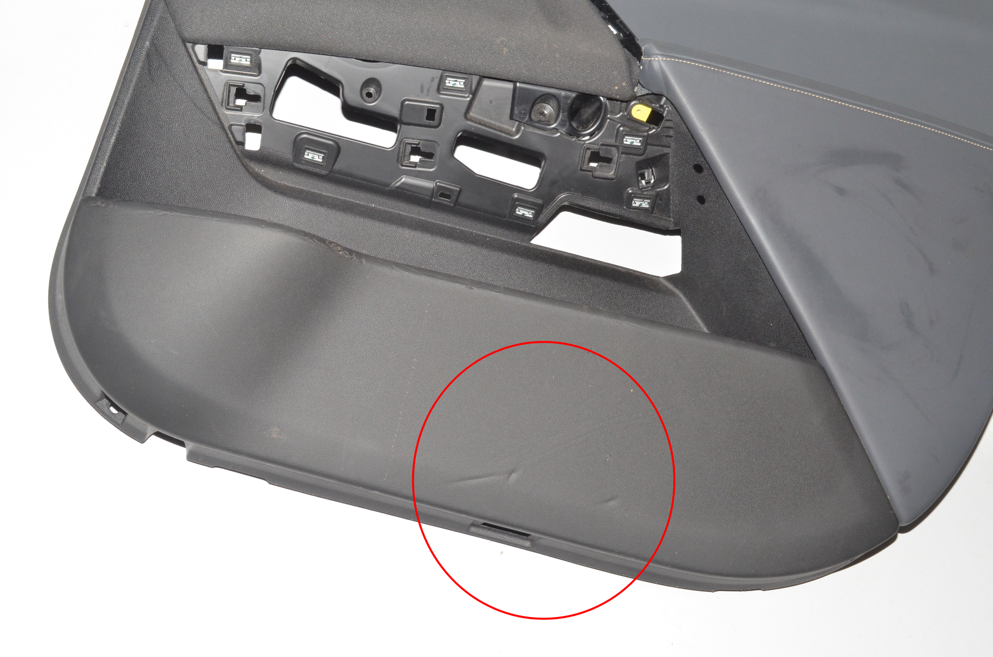 Front Right Door Panel – OEM 9889917 · BMW iX (I20) BMW iX (I20) xDrive50 2022 – 6