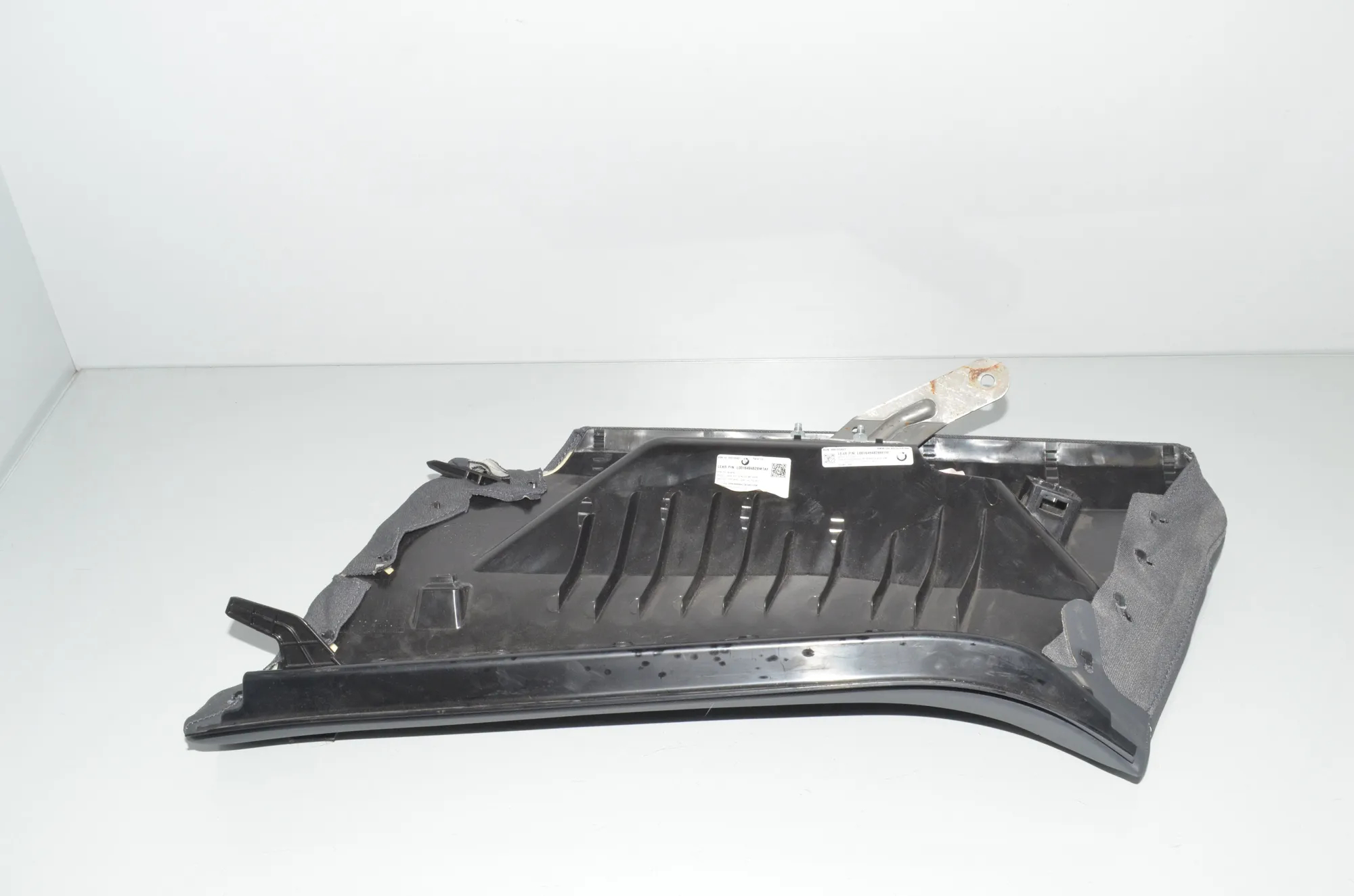 Seat Safety Bag SRS – OEM 5A04F62 · BMW iX (I20) BMW iX (I20) xDrive50 2022 – 6