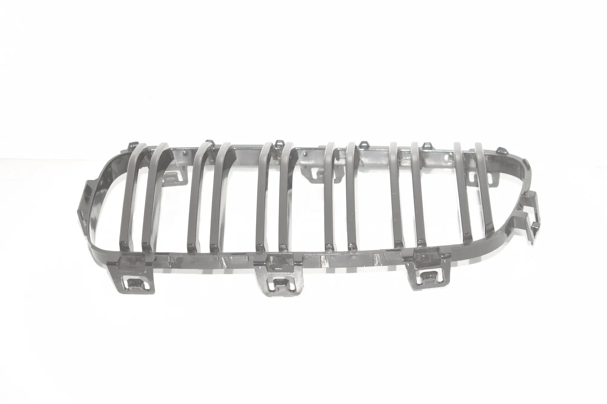 Front Left Grill – OEM 7255411 · BMW 3 (F30, F80) 320 i 2017 – 4