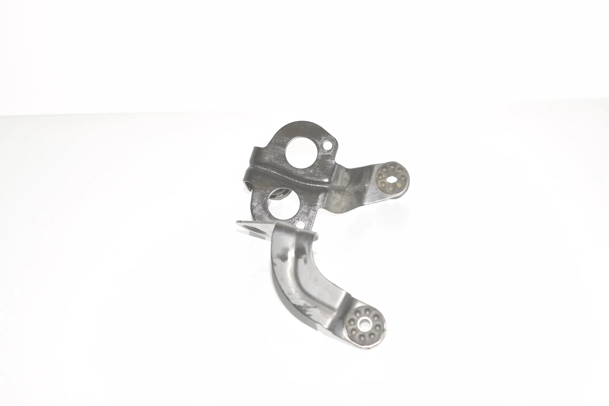 ABS Pump Holder – OEM 6798904 · BMW 3 (F30, F80) 320 i 2017 – 4