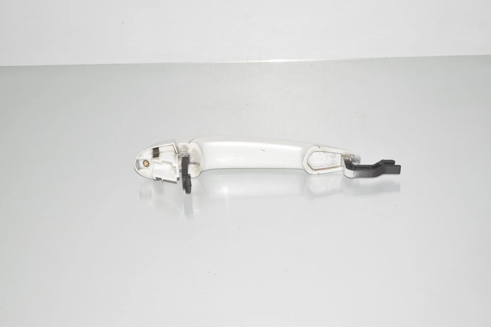 Rear Left Door Exterior Handle – OEM 7207561 · BMW 3 (F30, F80) 320 i 2017 – 2