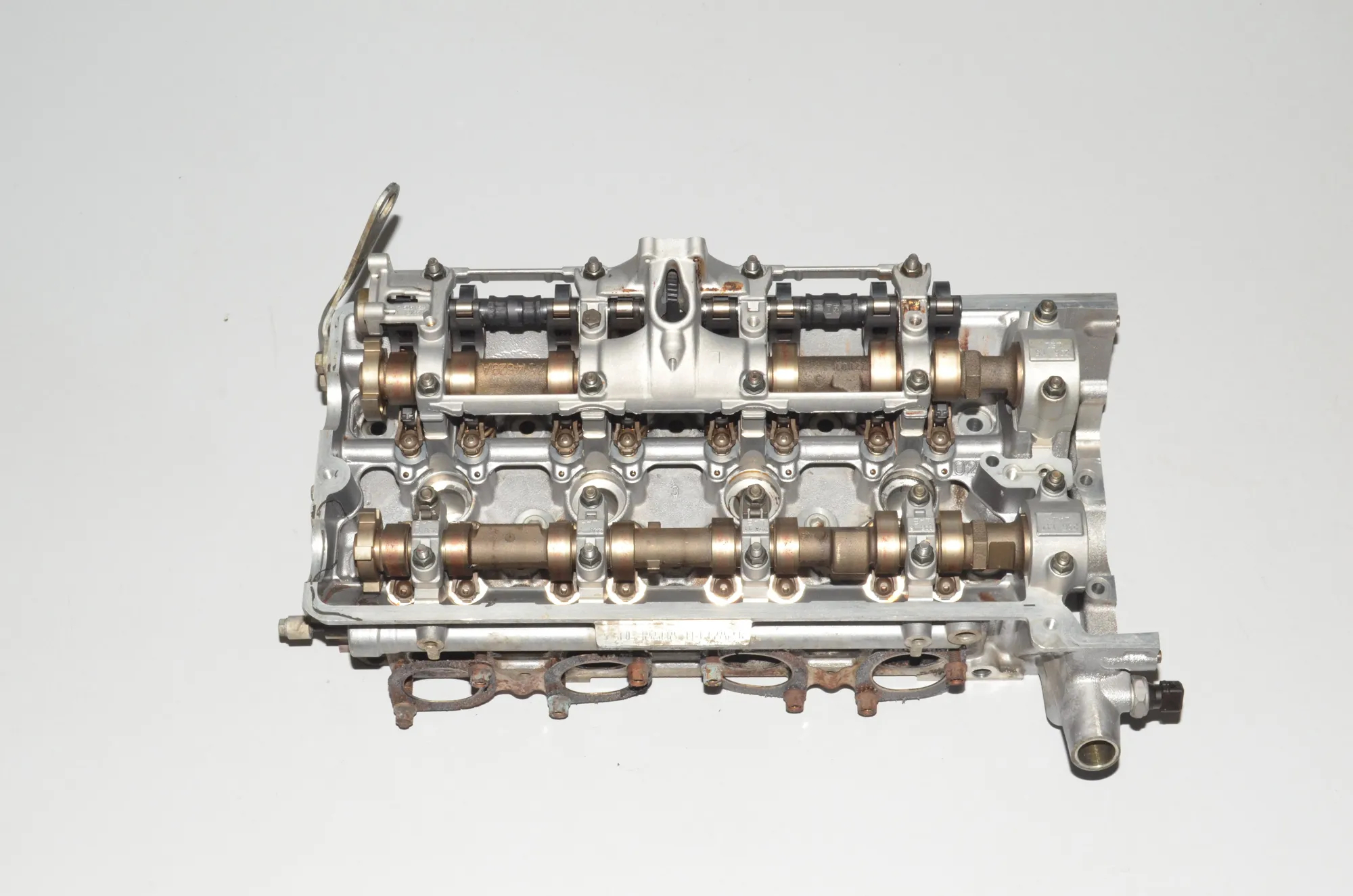 Left Side Engine Head – OEM 7506387 · BMW 7 (E65, E66, E67) BMW 7 (E65, E66, E67) 745 i 2003