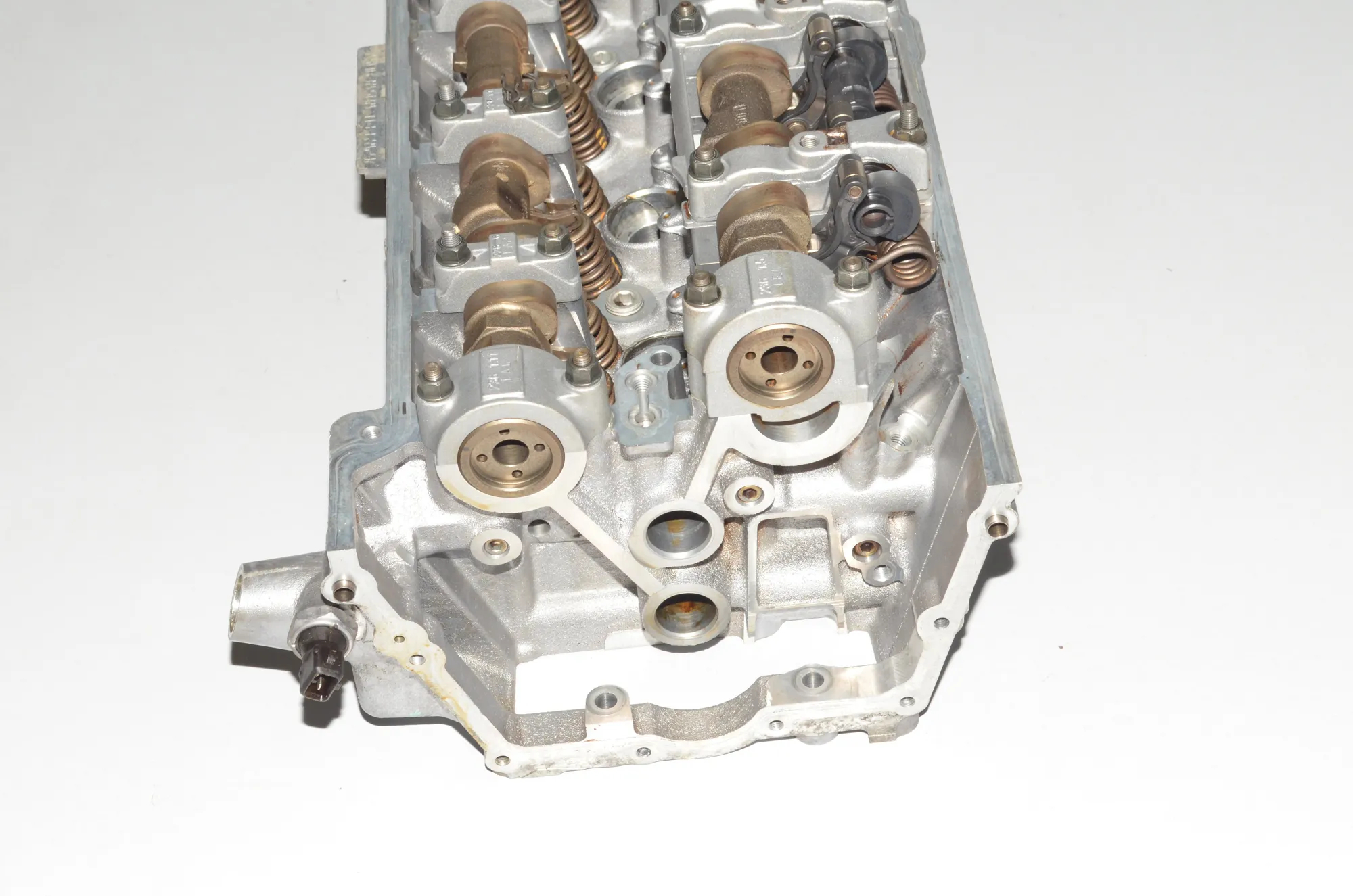 Left Side Engine Head – OEM 7506387 · BMW 7 (E65, E66, E67) BMW 7 (E65, E66, E67) 745 i 2003 – 3