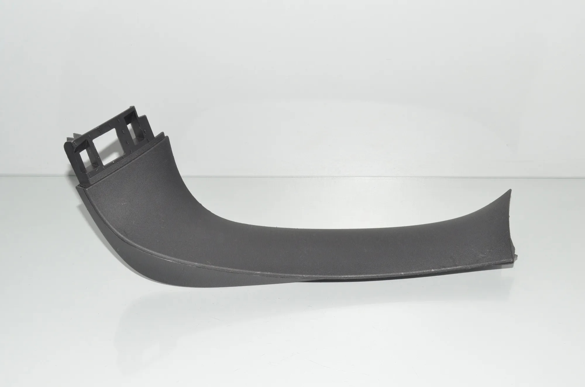 Tailgate Bootlid Cover Trim – OEM 7418850 · BMW X7 (G07) BMW X7 (G07) xDrive 30 d 2020 – 3
