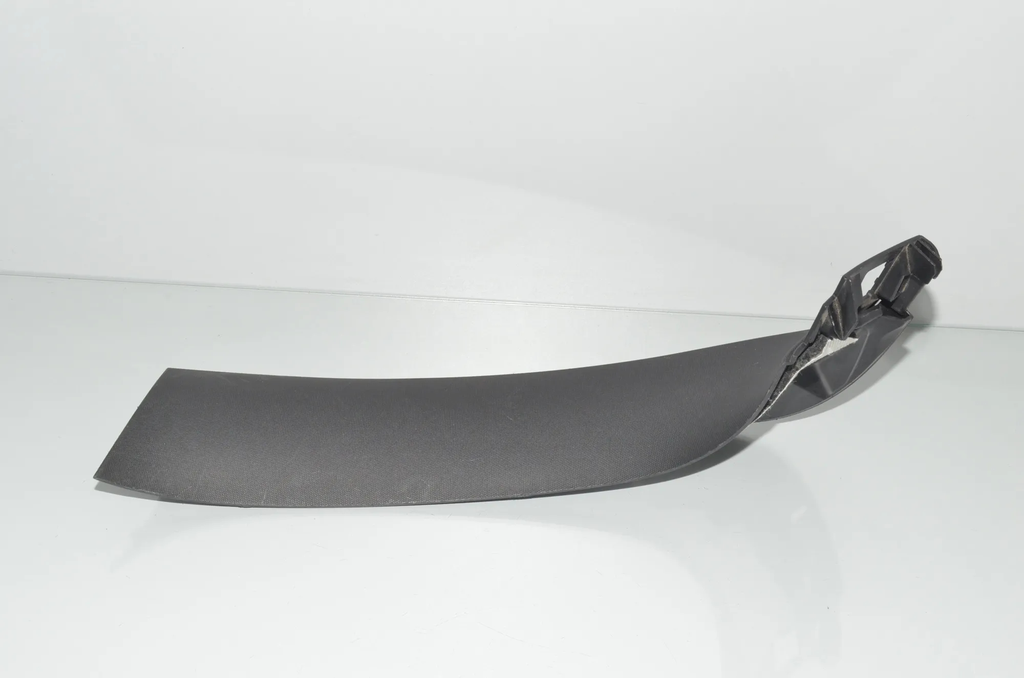 Tailgate Bootlid Cover Trim – OEM 7418850 · BMW X7 (G07) BMW X7 (G07) xDrive 30 d 2020