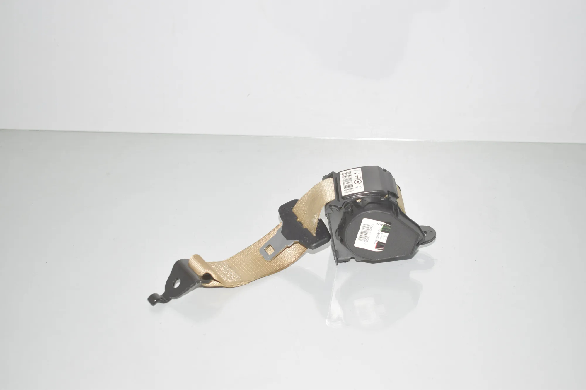 Rear Middle Seatbelt – OEM 7310222 · BMW 3 (F30, F80) 320 i 2017