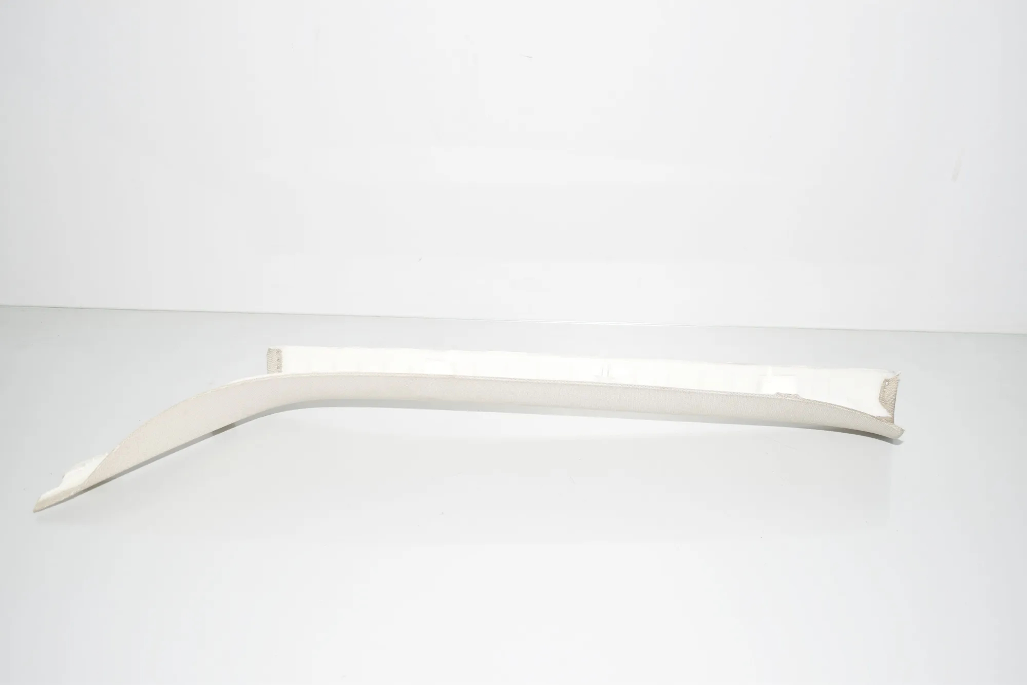 Front Right A Pillar Trim – OEM 7220996 · BMW 3 (F30, F80) 320 i 2017 – 3