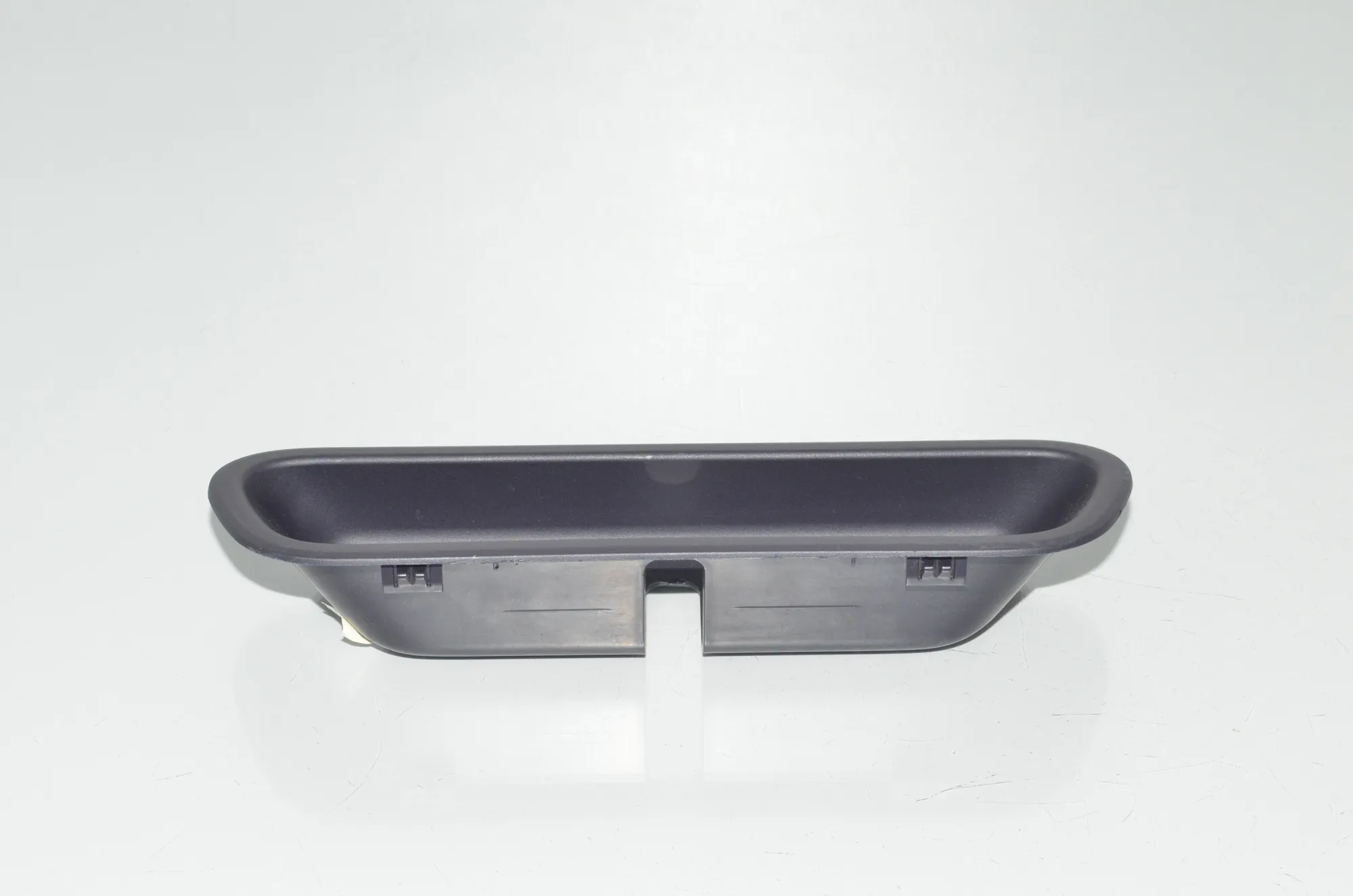 Trunk Boot Lock Trim – OEM 7441646 · BMW X7 (G07) (2019 - -) xDrive 30 d 2019 – 2