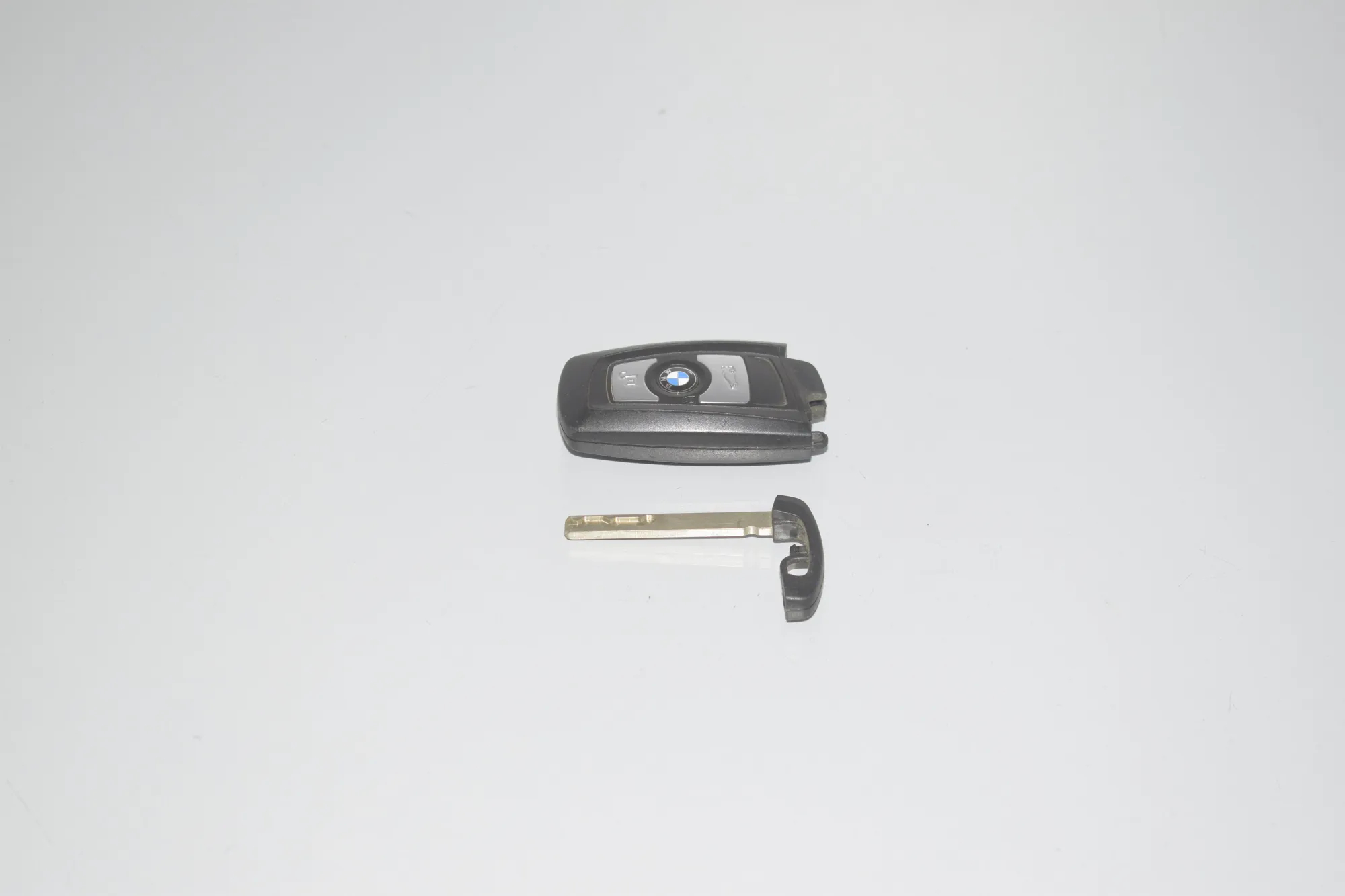 Ignition Key – OEM 5A57FB6 · BMW 4 Gran Coupe (F36) BMW 4 Gran Coupe (F36) 420 i 2020 – 3