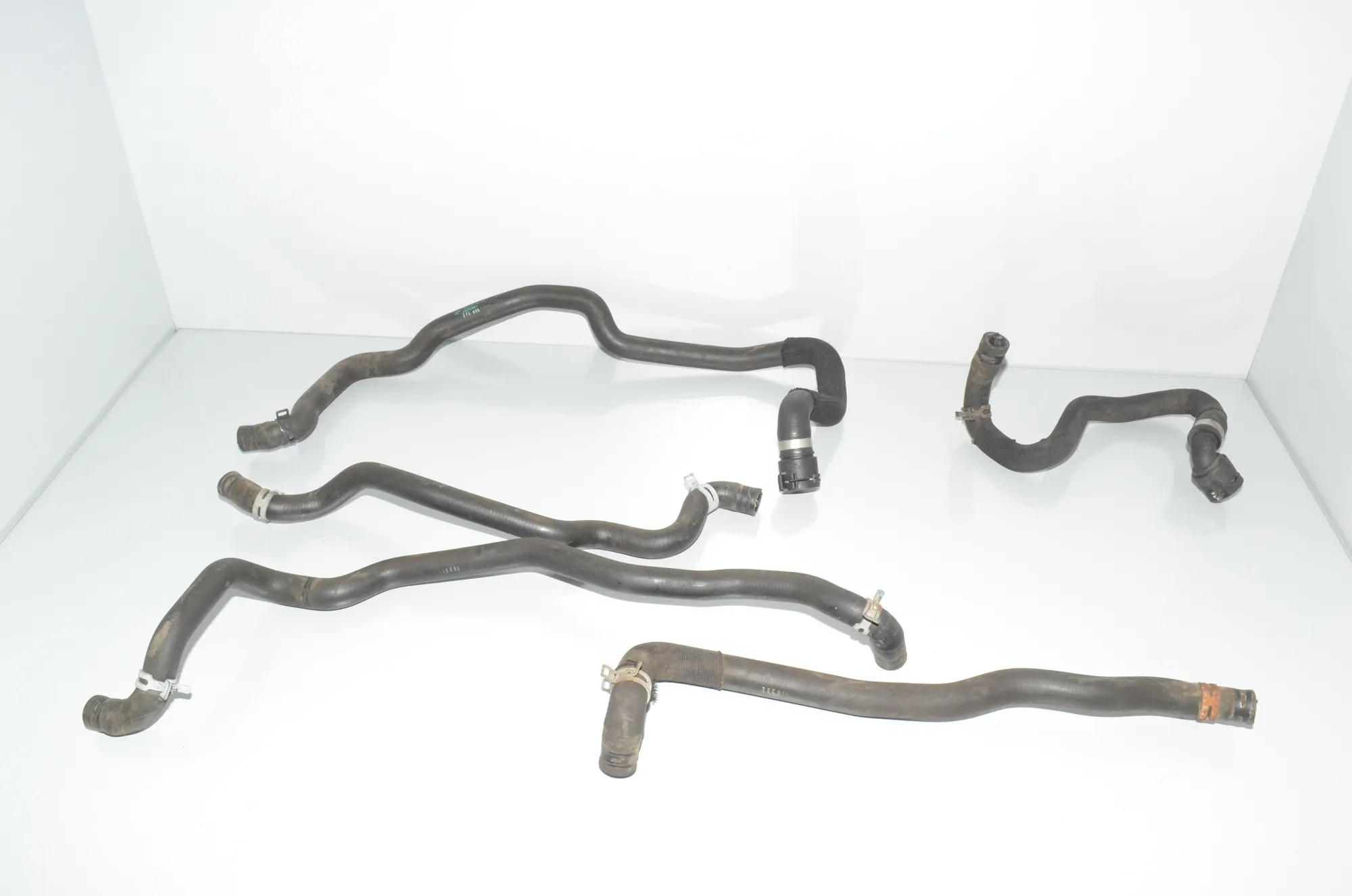 Coolant Hose Pipe – OEM 9119169 · BMW 5 Touring (F11) 535 d 2012 – 2