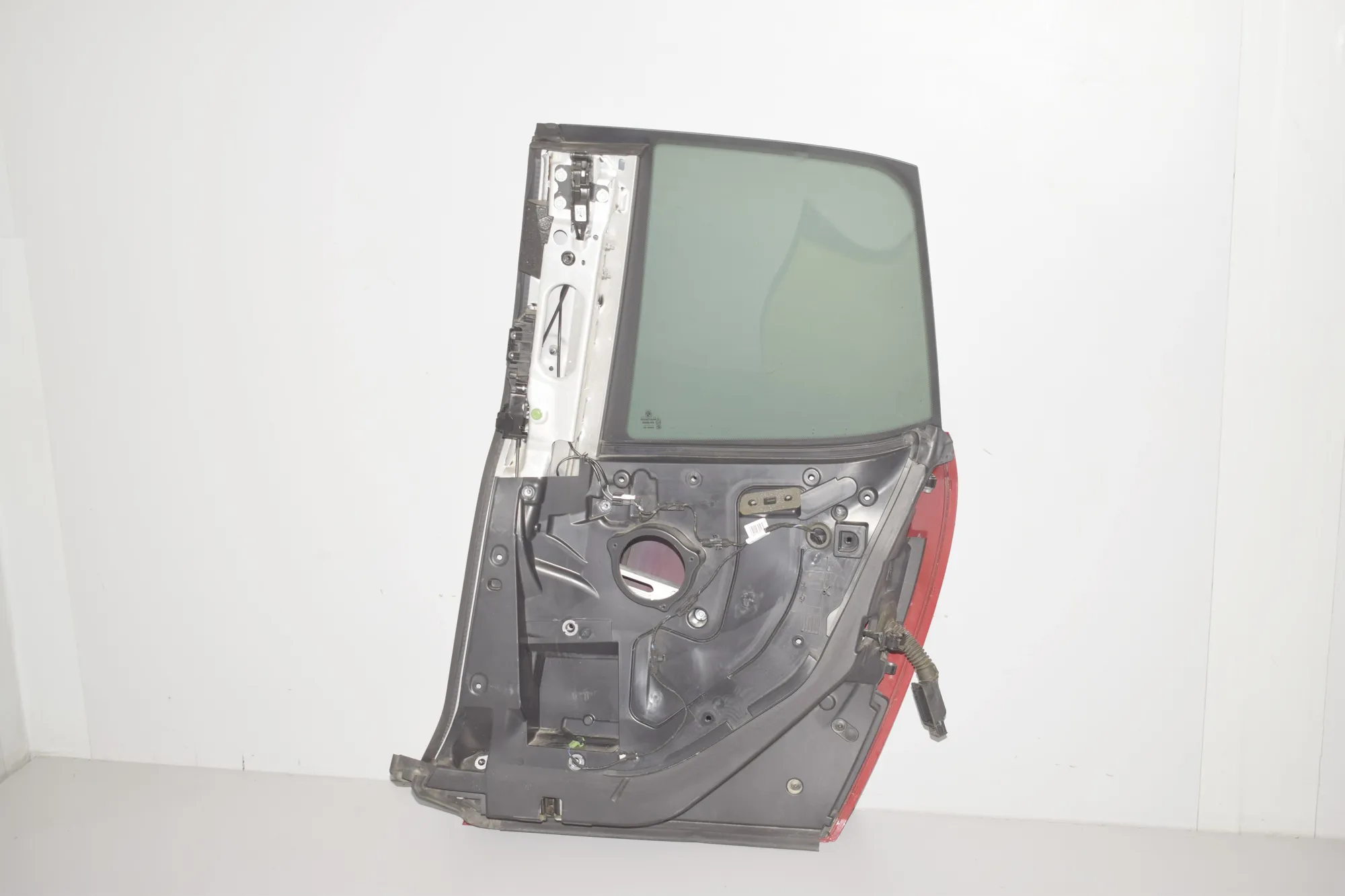 Rear Right Door – OEM 7427336 · BMW i3 (I01) Hybrid 2016 – 4