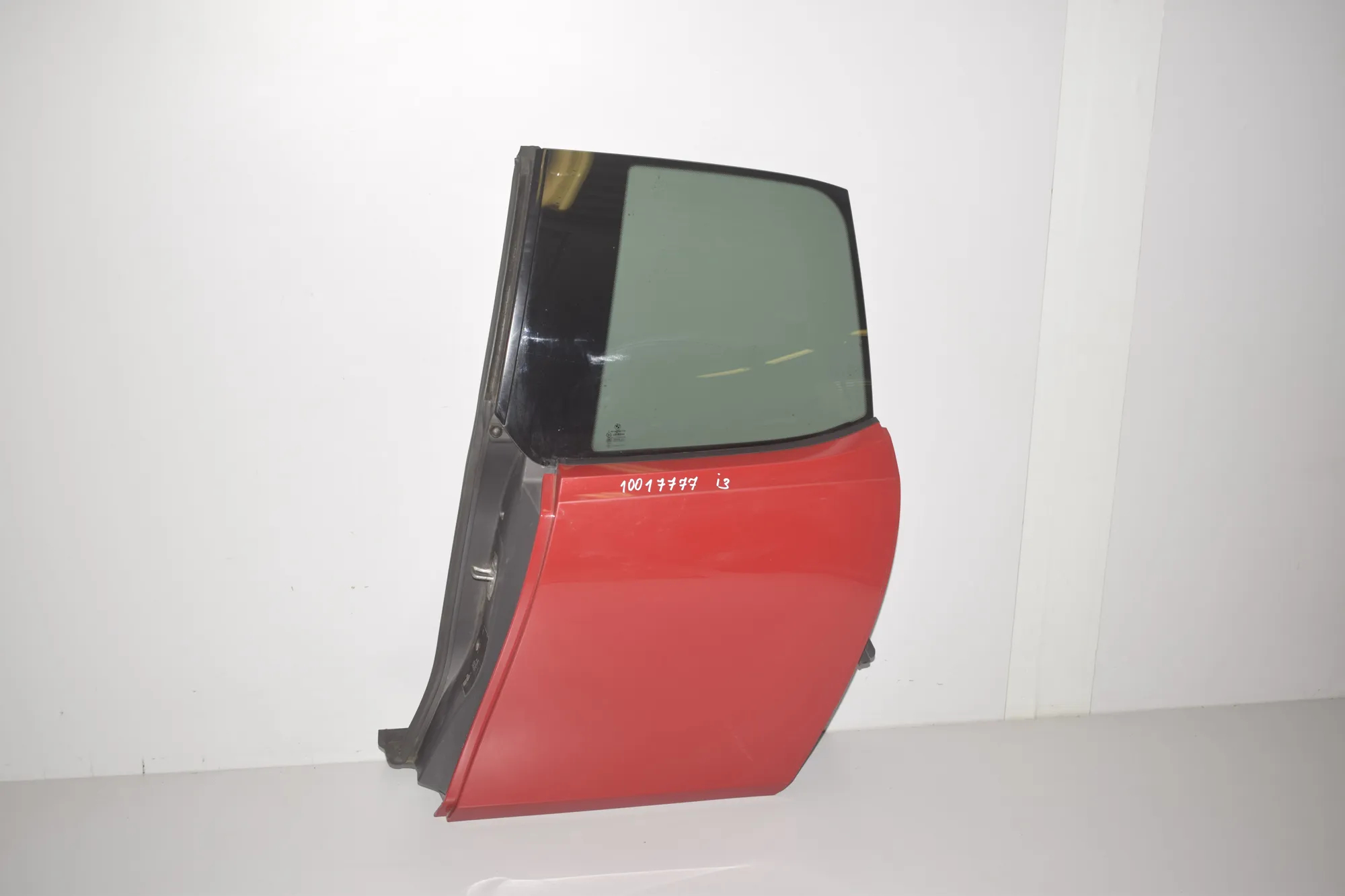 Rear Right Door – OEM 51427323770 · BMW i3 (I01) Hybrid 2016