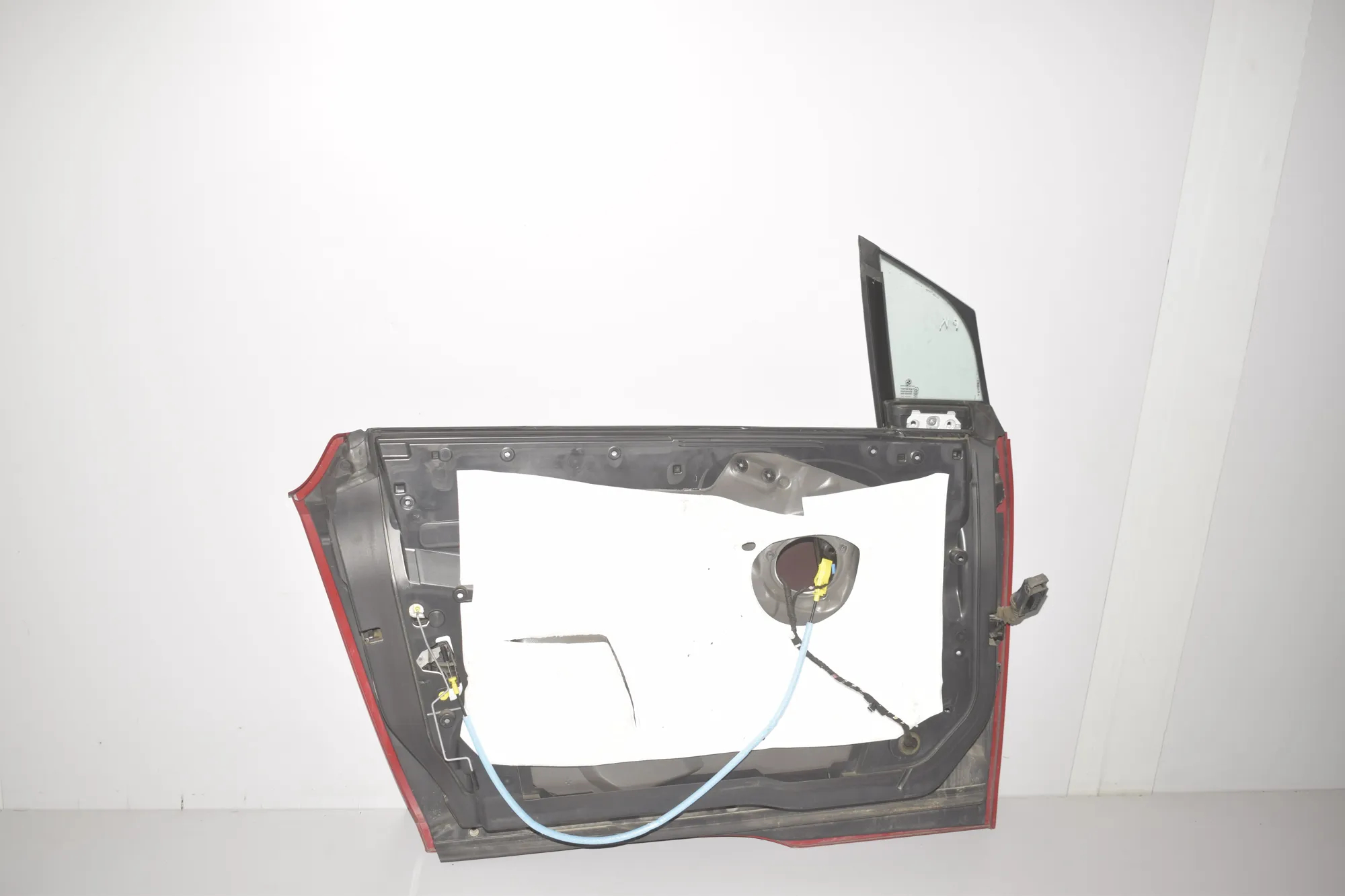 Front Left Door – OEM 7303637 · BMW i3 (I01) Hybrid 2016 – 4