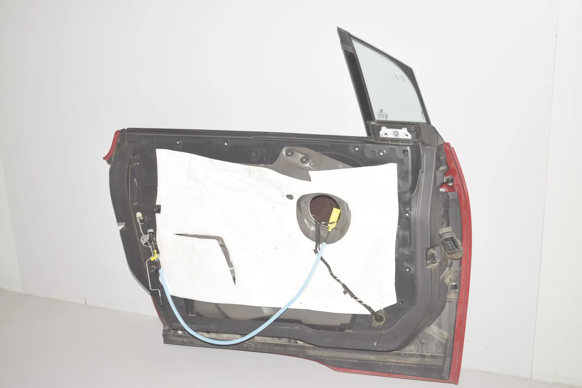 Front Left Door – OEM 7303637 · BMW i3 (I01) Hybrid 2016 – 5