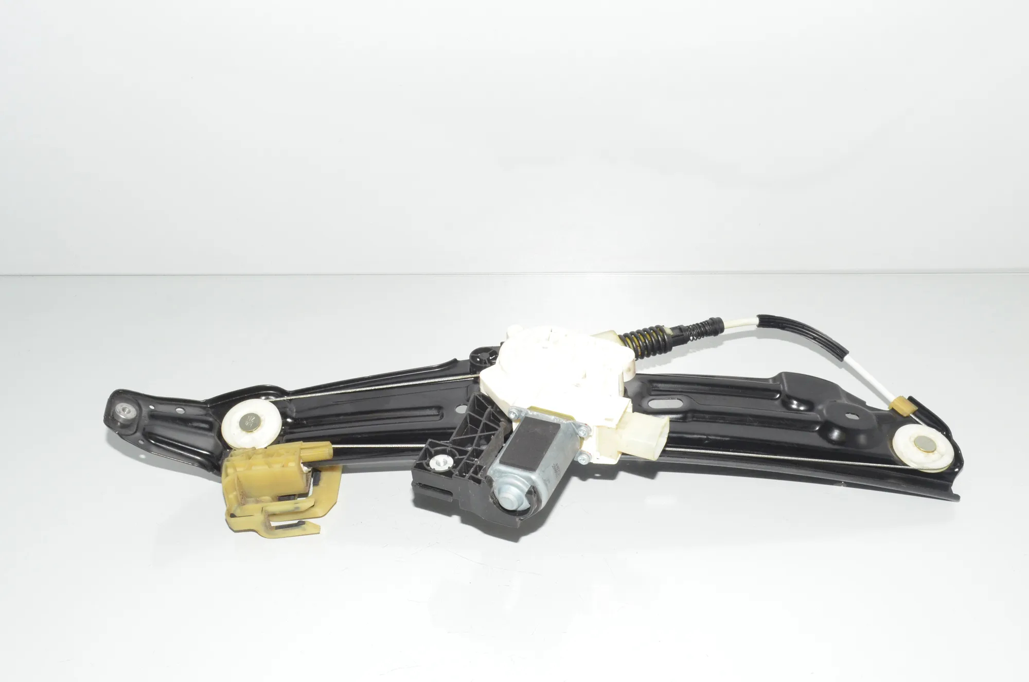 Rear Left Door Window Regulator – OEM 7182613 · BMW 5 Touring (F11) 535 d 2012