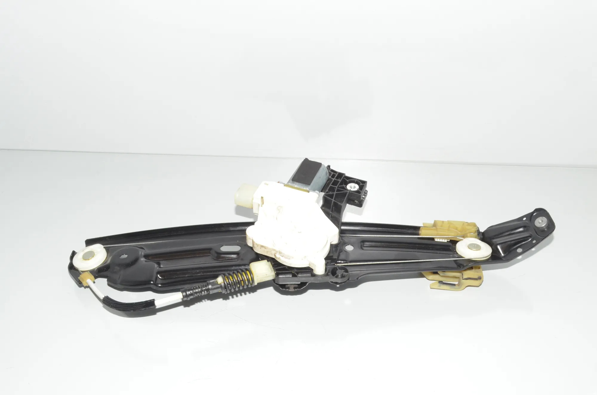Rear Left Door Window Regulator – OEM 7182613 · BMW 5 Touring (F11) 535 d 2012 – 2