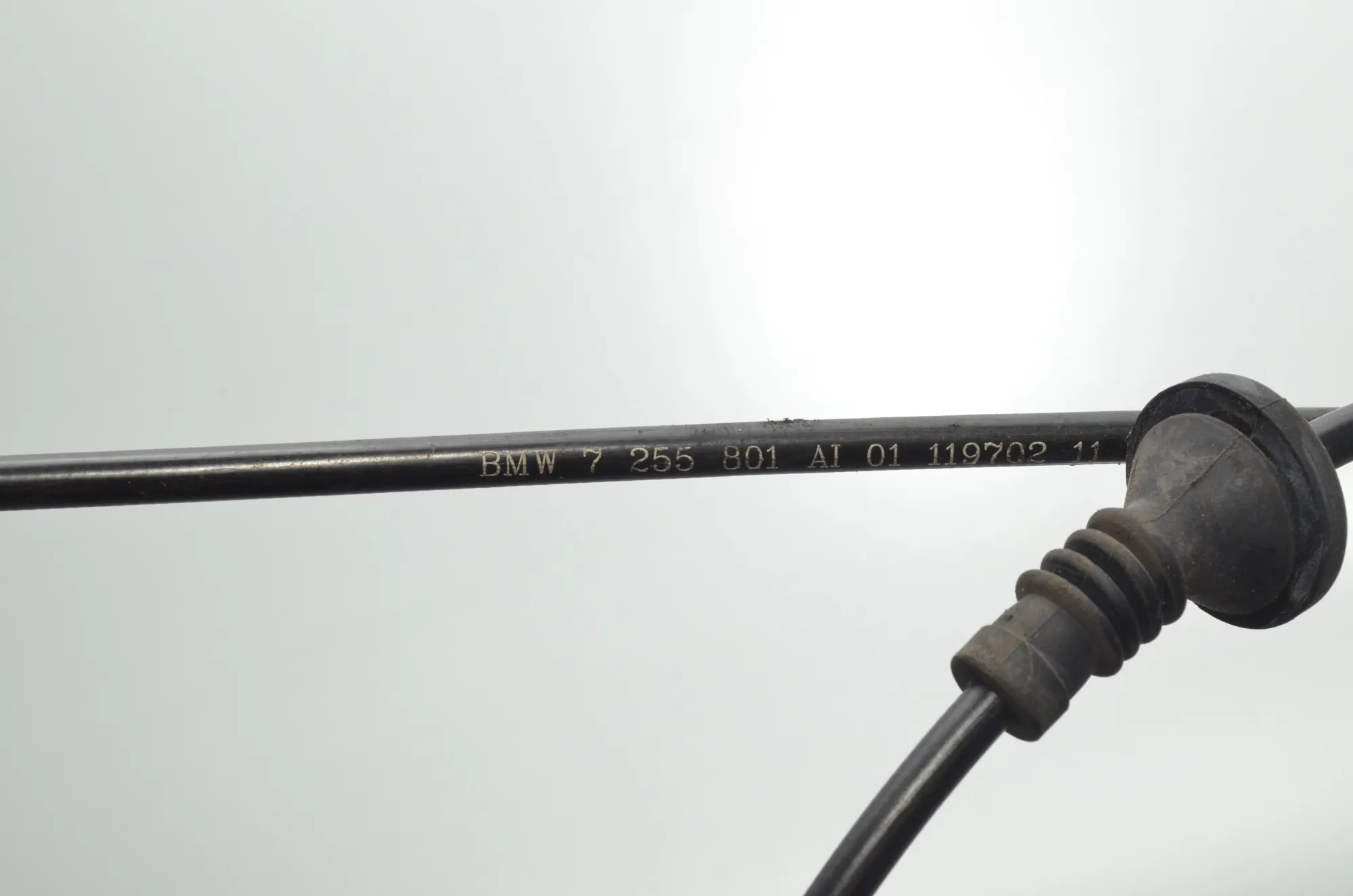 Bonnet Lock Cable – OEM 7255801 · BMW 5 Touring (F11) 535 d 2012 – 5