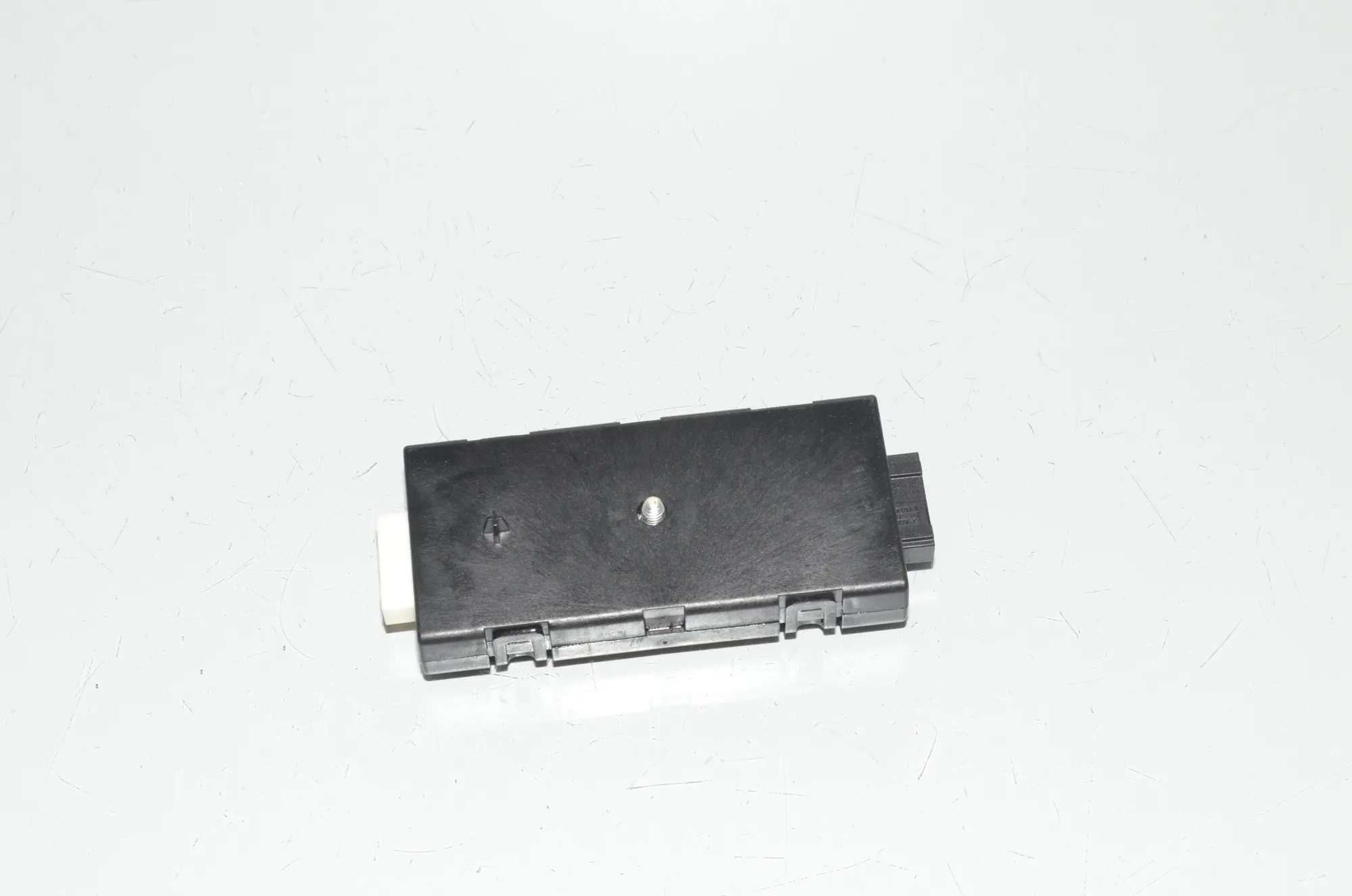 Antenna Amplifier – OEM 9199865 · BMW 5 Touring (F11) 535 d 2012 – 3