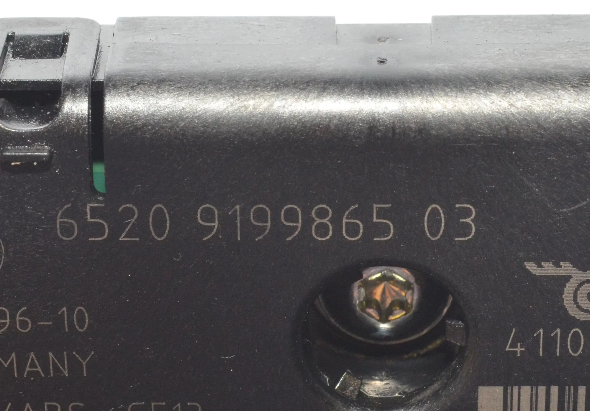 Antenna Amplifier – OEM 9199865 · BMW 5 Touring (F11) 535 d 2012 – 6