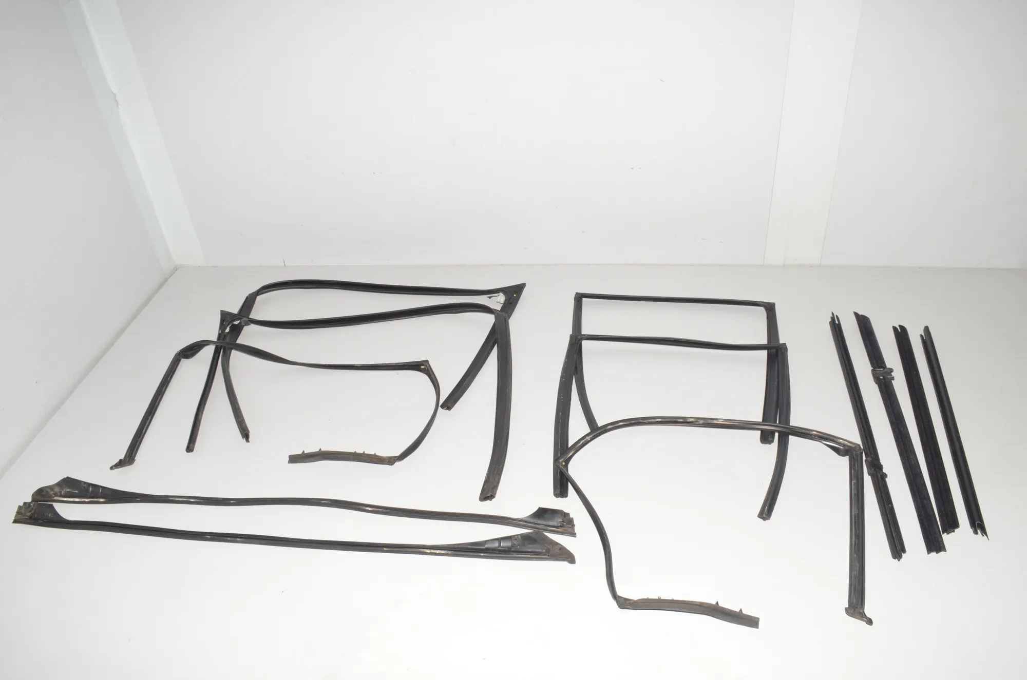 Door Seal Rubber Kit – OEM 7199784 · BMW 5 Touring (F11) 535 d 2012 – 8