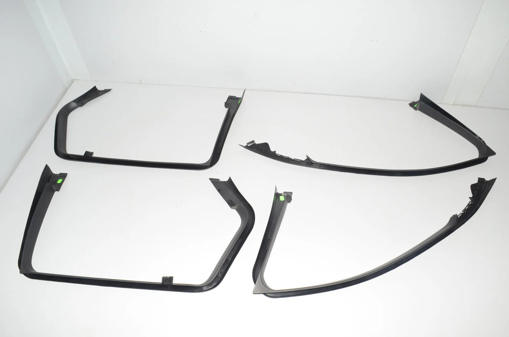 Door Panels – OEM 7182011 · BMW 5 Touring (F11) 535 d 2012 – 5