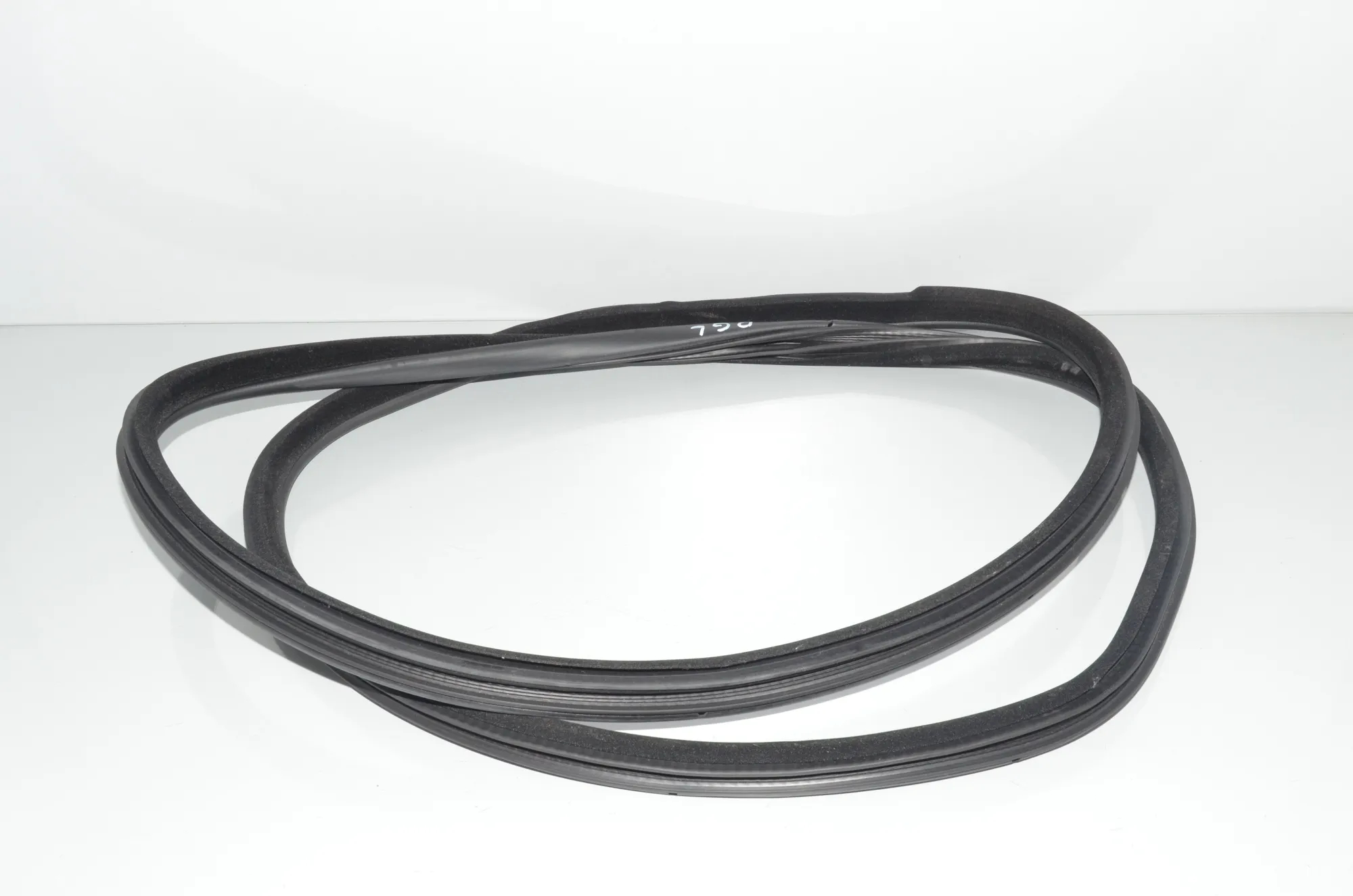 Rear Right Door Seal Rubber – OEM 7199775 · BMW 5 Touring (F11) 535 d 2012 – 2