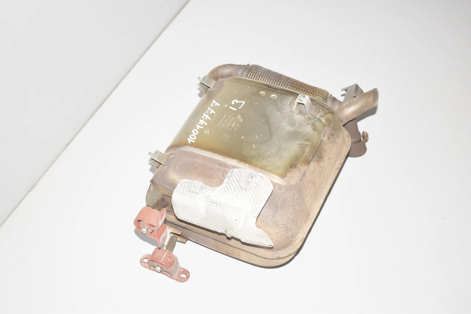 Muffler Exhaust Tank – OEM 8614958 · BMW i3 (I01) Hybrid 2016 – 3