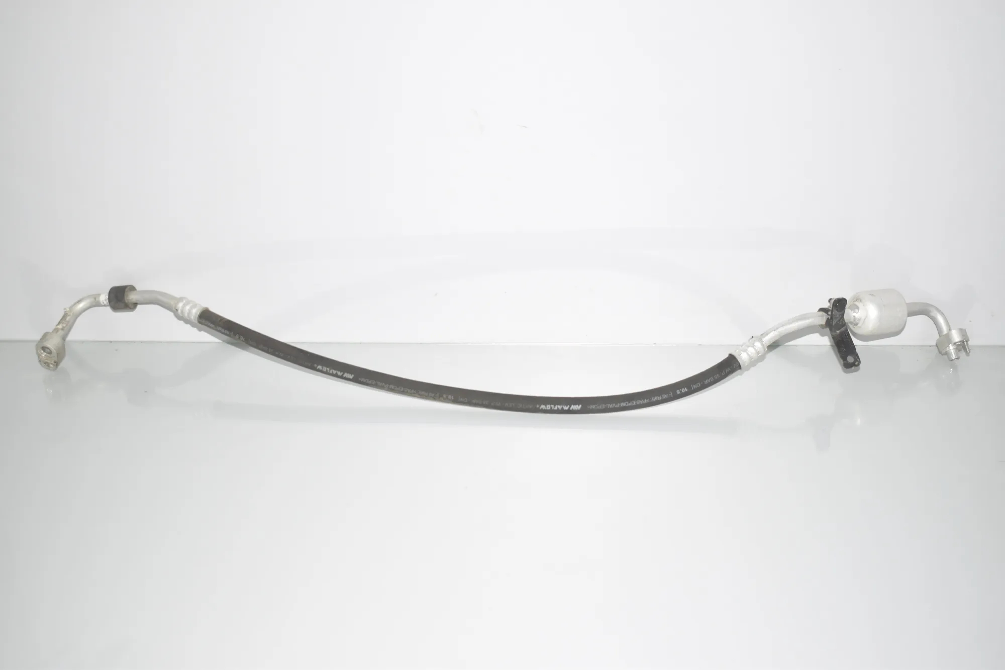 A/C Air Con Hose Pipe – OEM 9291273 · BMW i3 (I01) Hybrid 2016