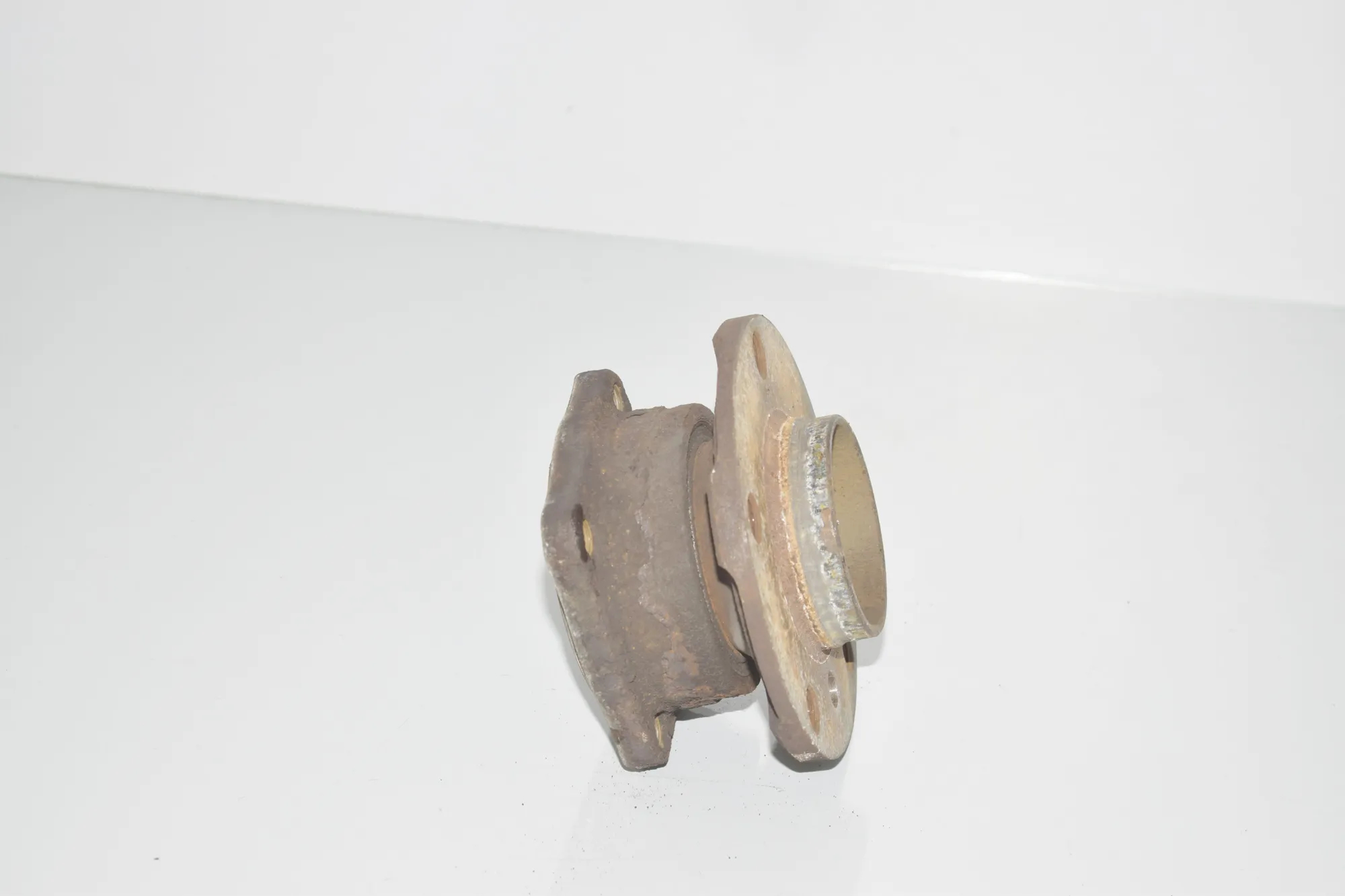 Rear Right Wheel Bearing – OEM 6867806 · BMW 5 Touring (F11) 535 d 2012 – 4