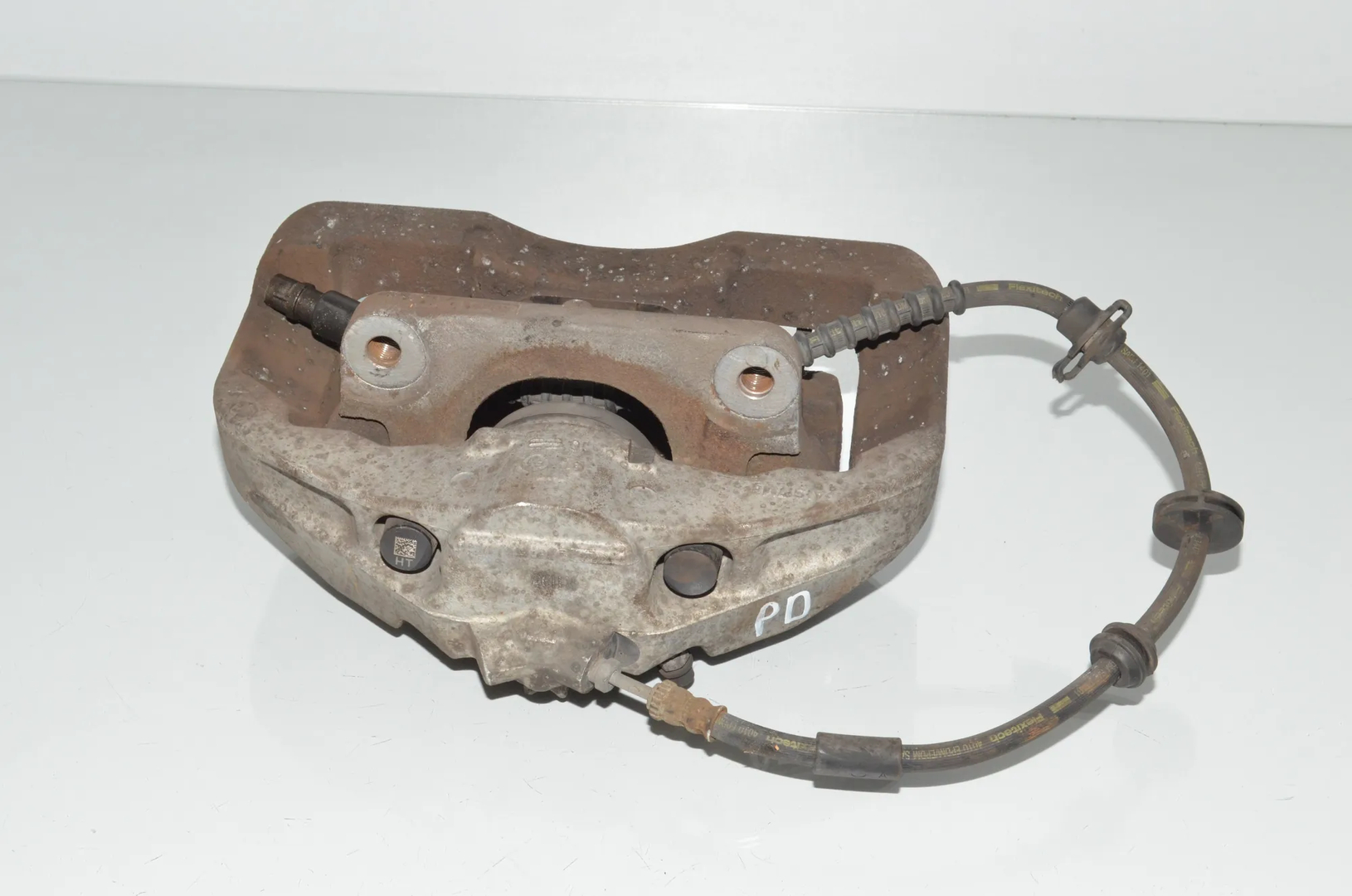 Front Right Brake Caliper – OEM 6792690 · BMW 5 Touring (F11) 525 d 2011 – 4