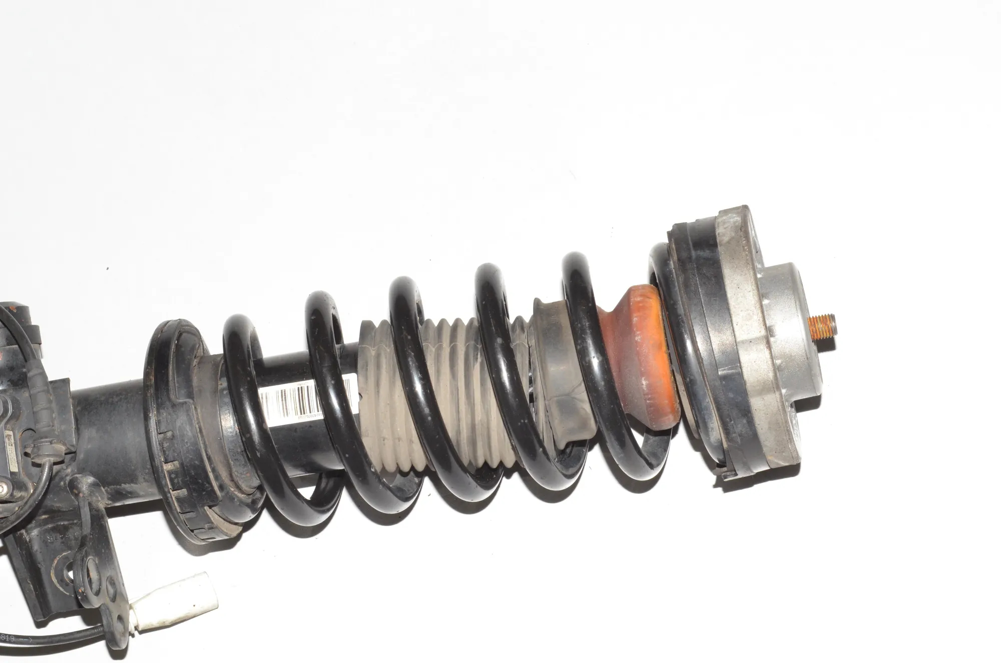 Front Right Shock Absorber – OEM 6856984 · BMW 5 Touring (F11) M 550 d xDrive 2012 – 5