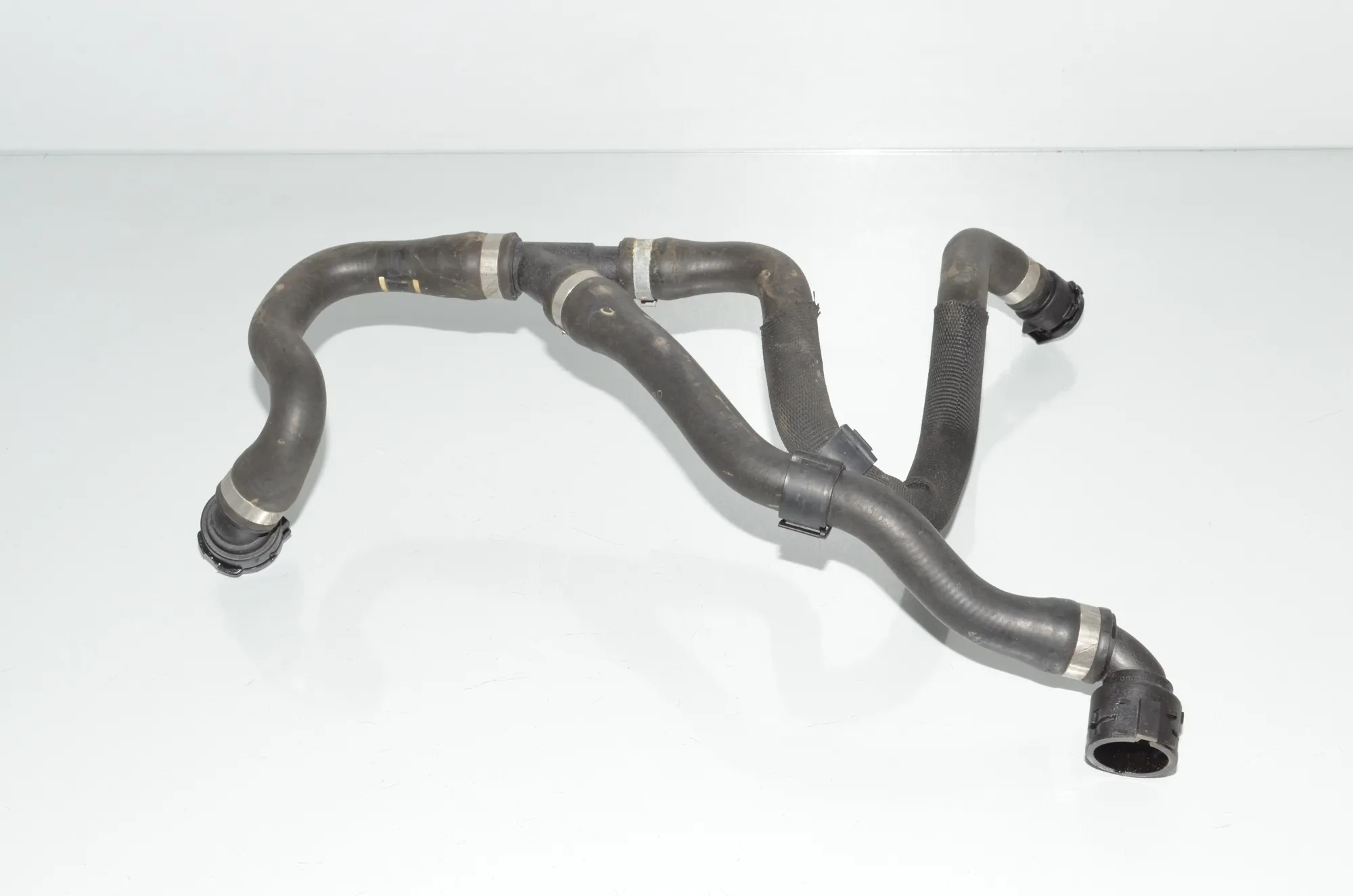 Coolant Hose Pipe – OEM 7596839 · BMW 3 (F30, F80) 320 i 2017 – 3