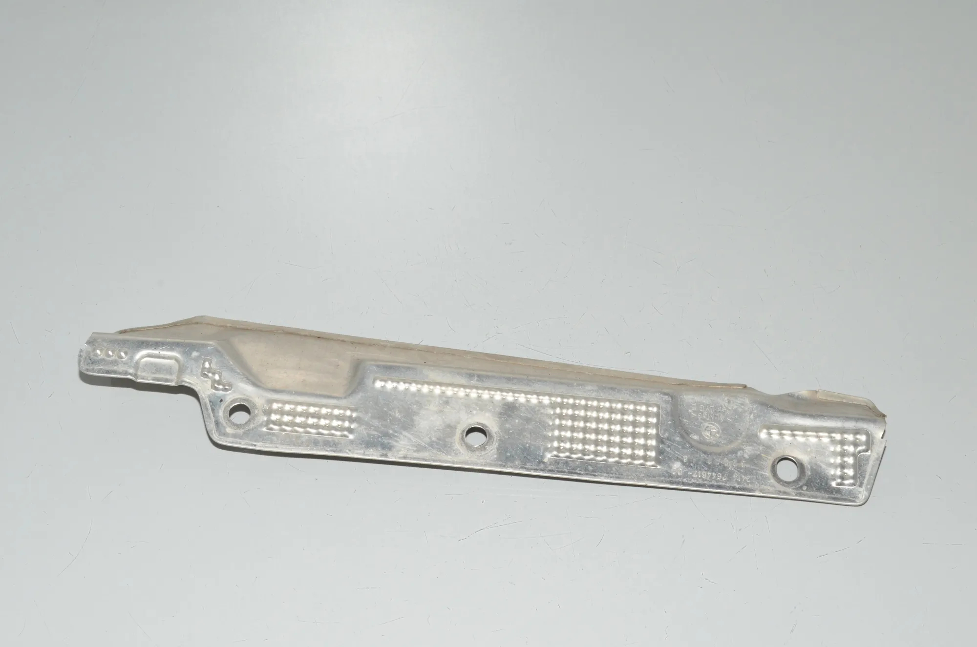 Heat Protection – OEM 7644617 · BMW 3 (F30, F80) 320 i 2017 – 4